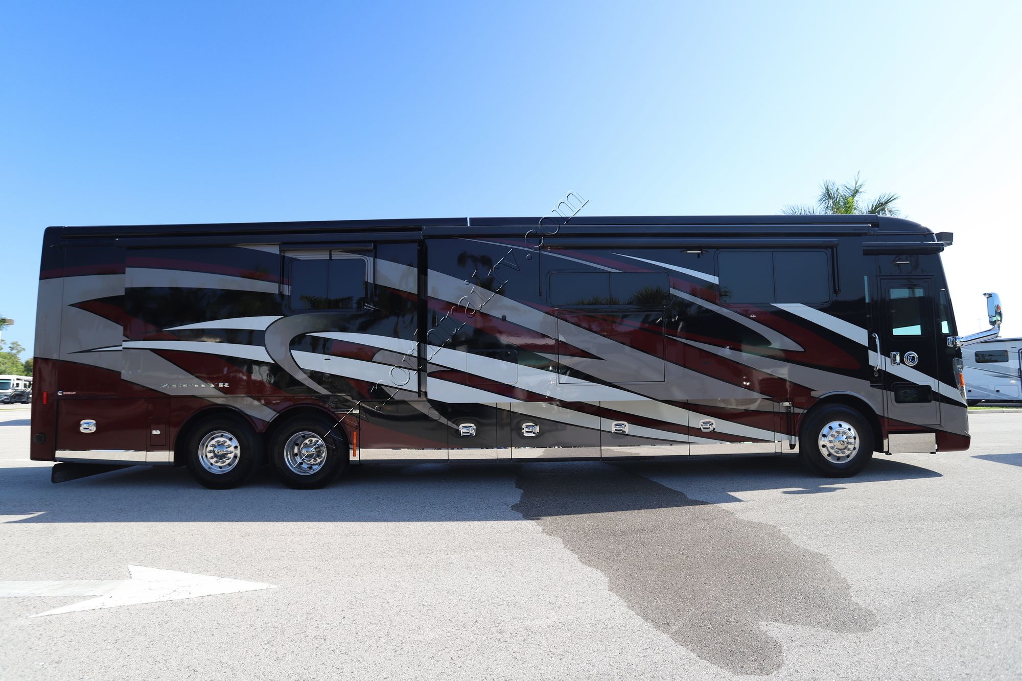 Used 2019 Tiffin Motor Homes Zephyr 45PZ Class A  For Sale