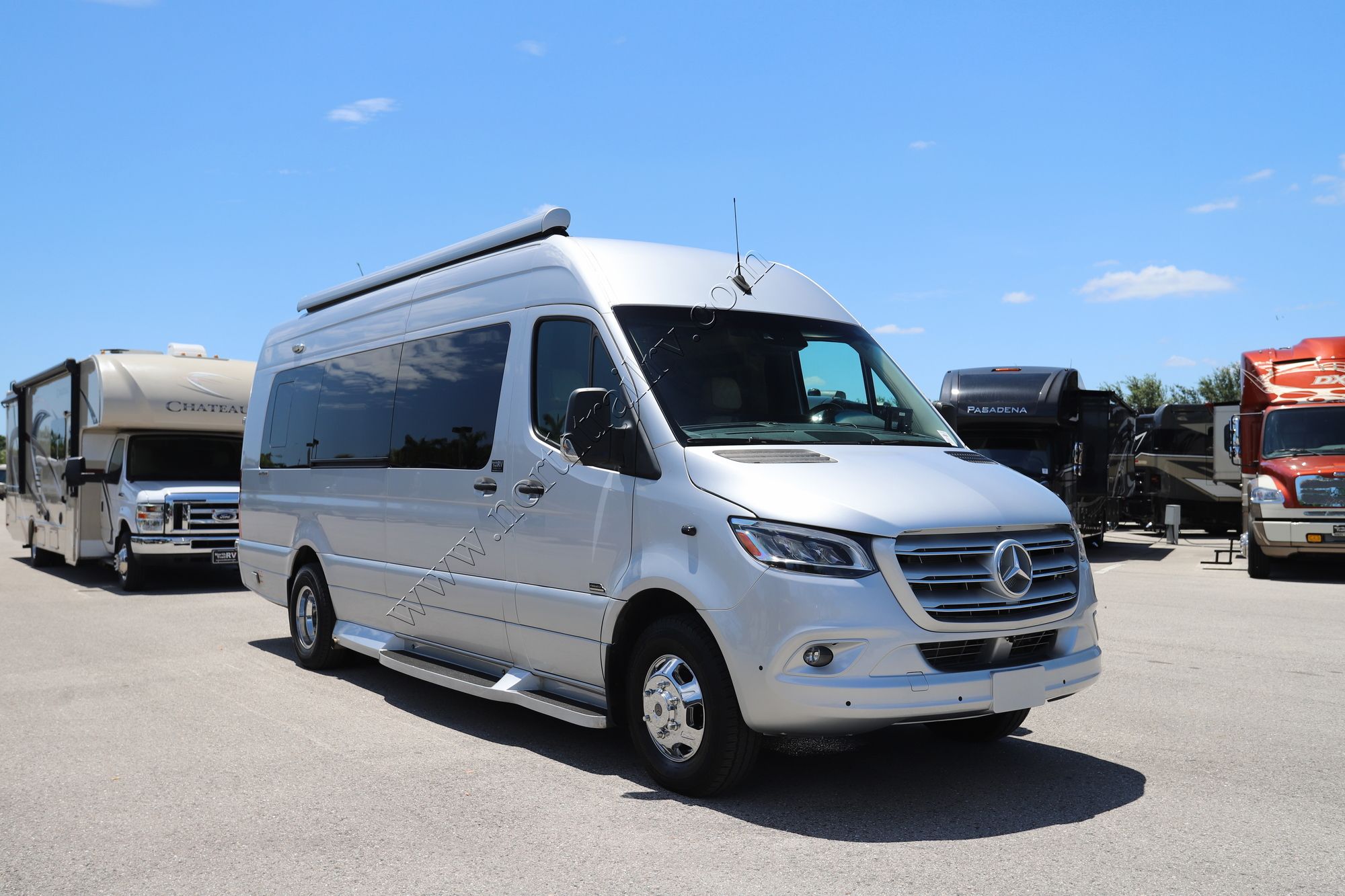 Used 2021 Midwest Passage MD4 170 EXT Class B  For Sale