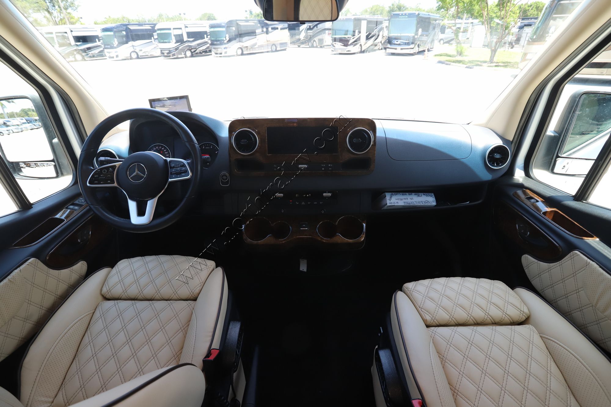 Used 2021 Midwest Passage MD4 170 EXT Class B  For Sale
