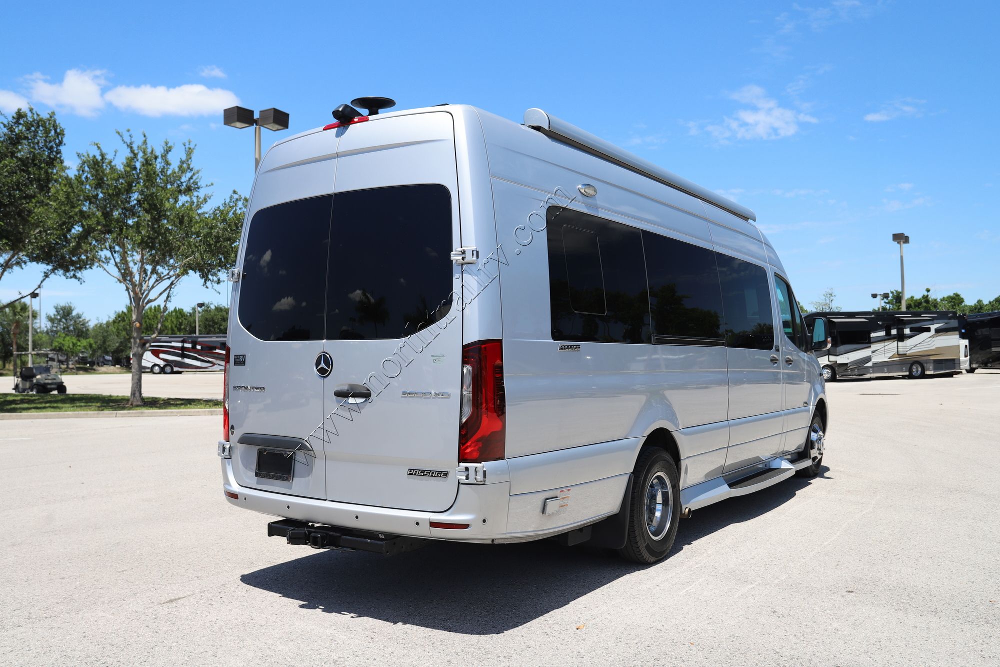 Used 2021 Midwest Passage MD4 170 EXT Class B  For Sale