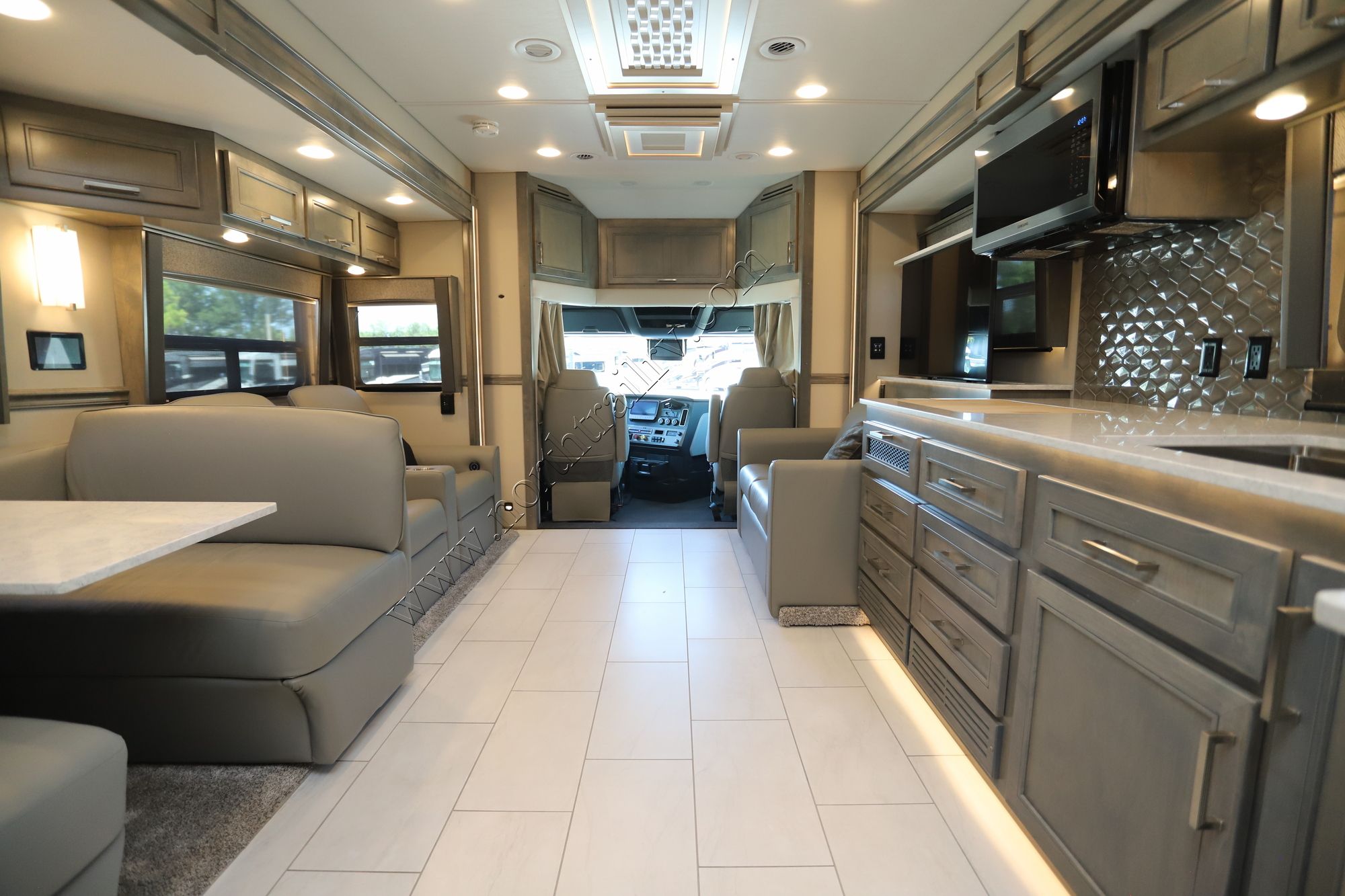 Used 2024 Renegade Rv Xl 45DBM Super C  For Sale