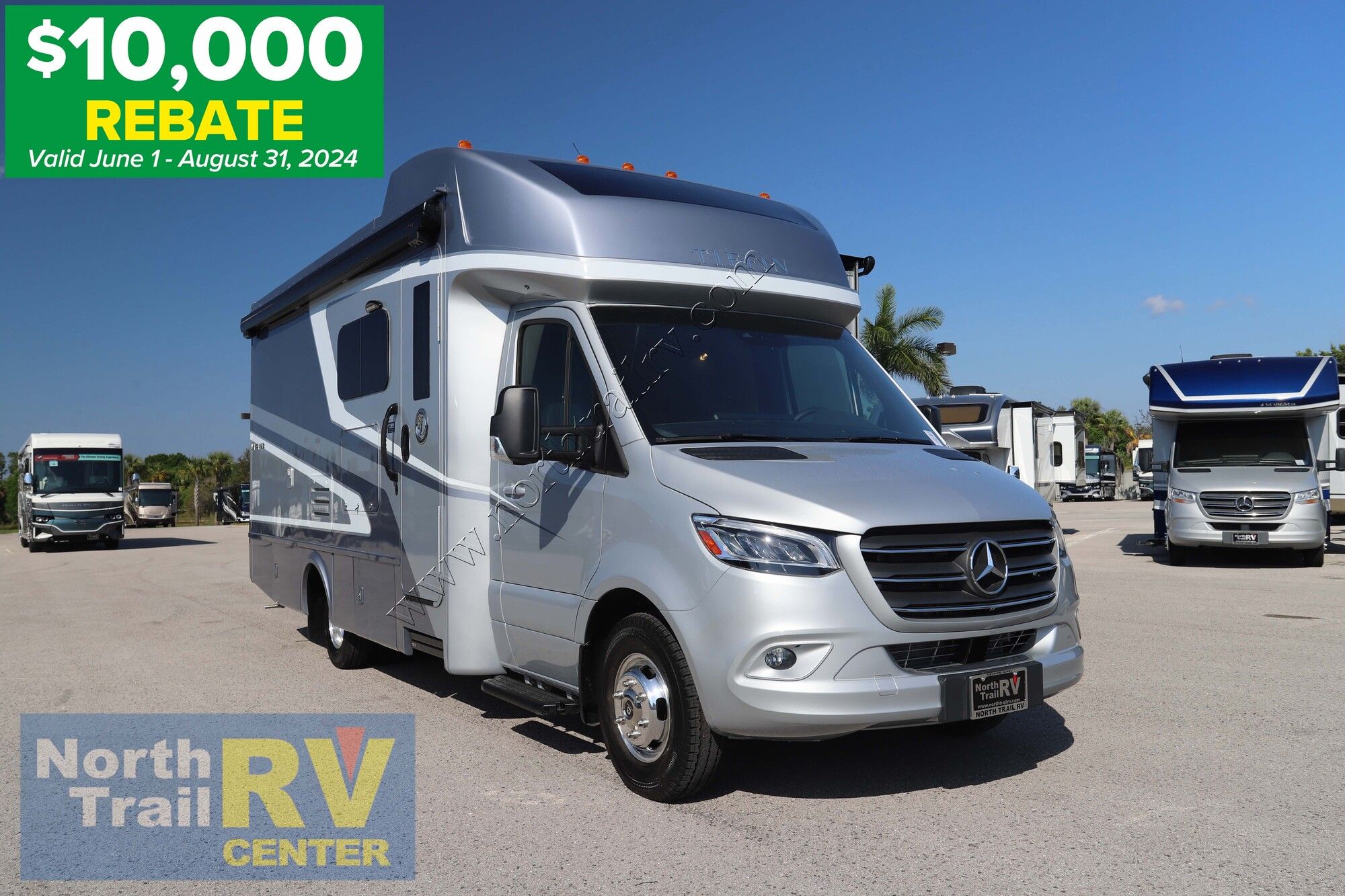 New 2024 Tiffin Motor Homes Wayfarer 25RW Class C  For Sale