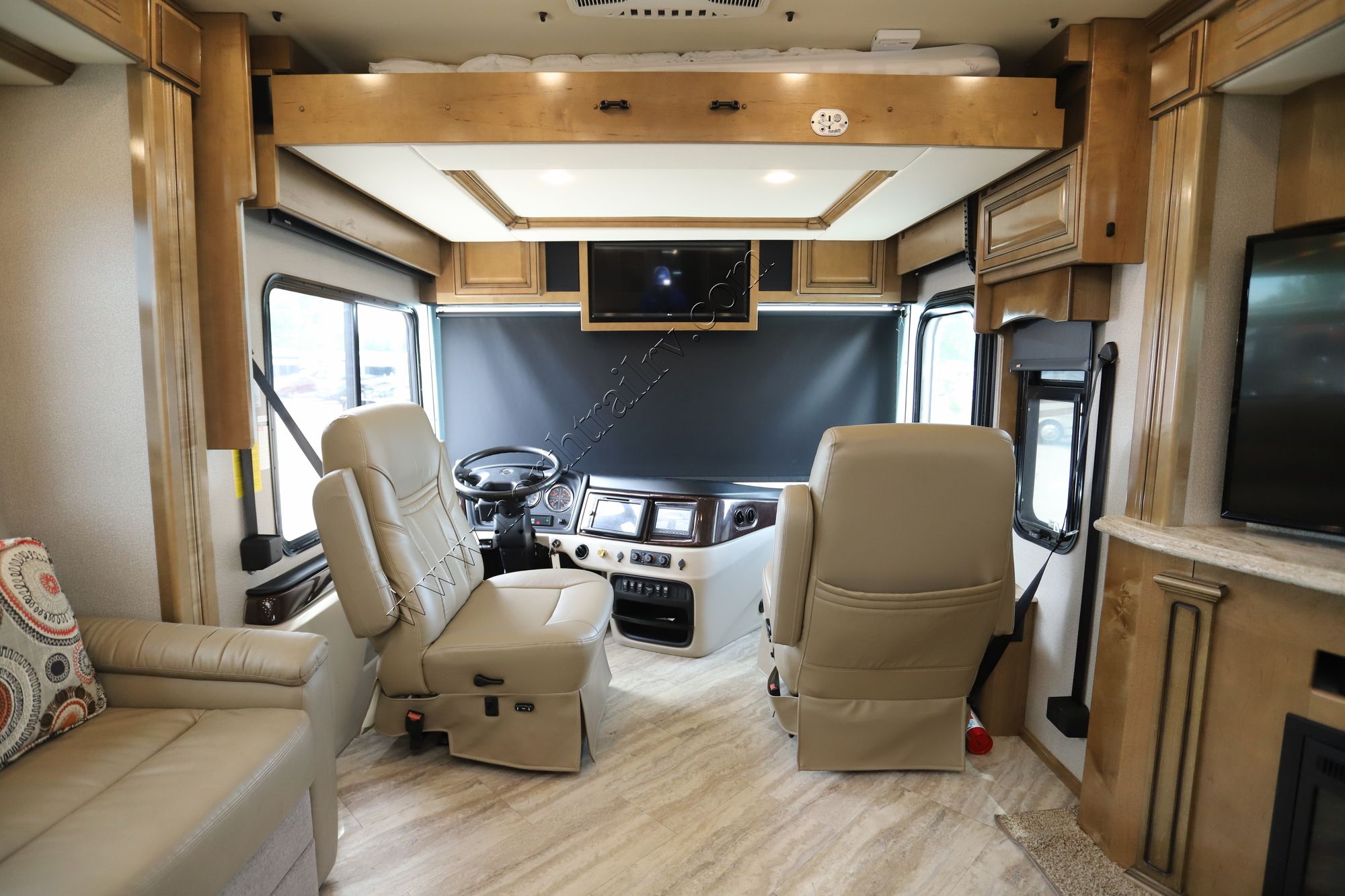 Used 2019 Fleetwood Pace Arrow Lxe 37R Class A  For Sale