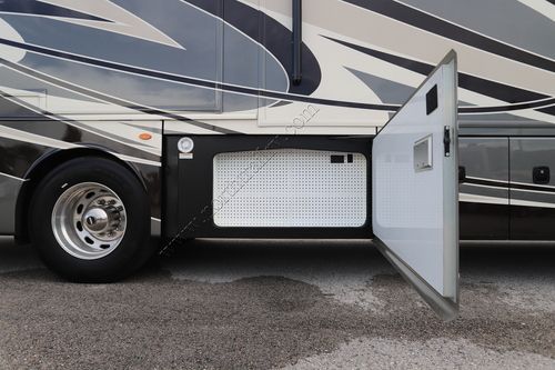 2019 Fleetwood Pace Arrow Lxe 37R