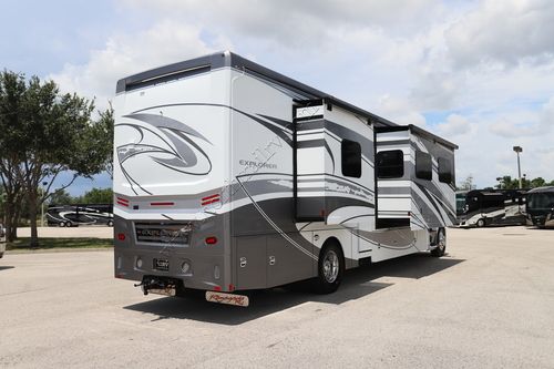 2024 Renegade Rv Explorer 40ERB Super C