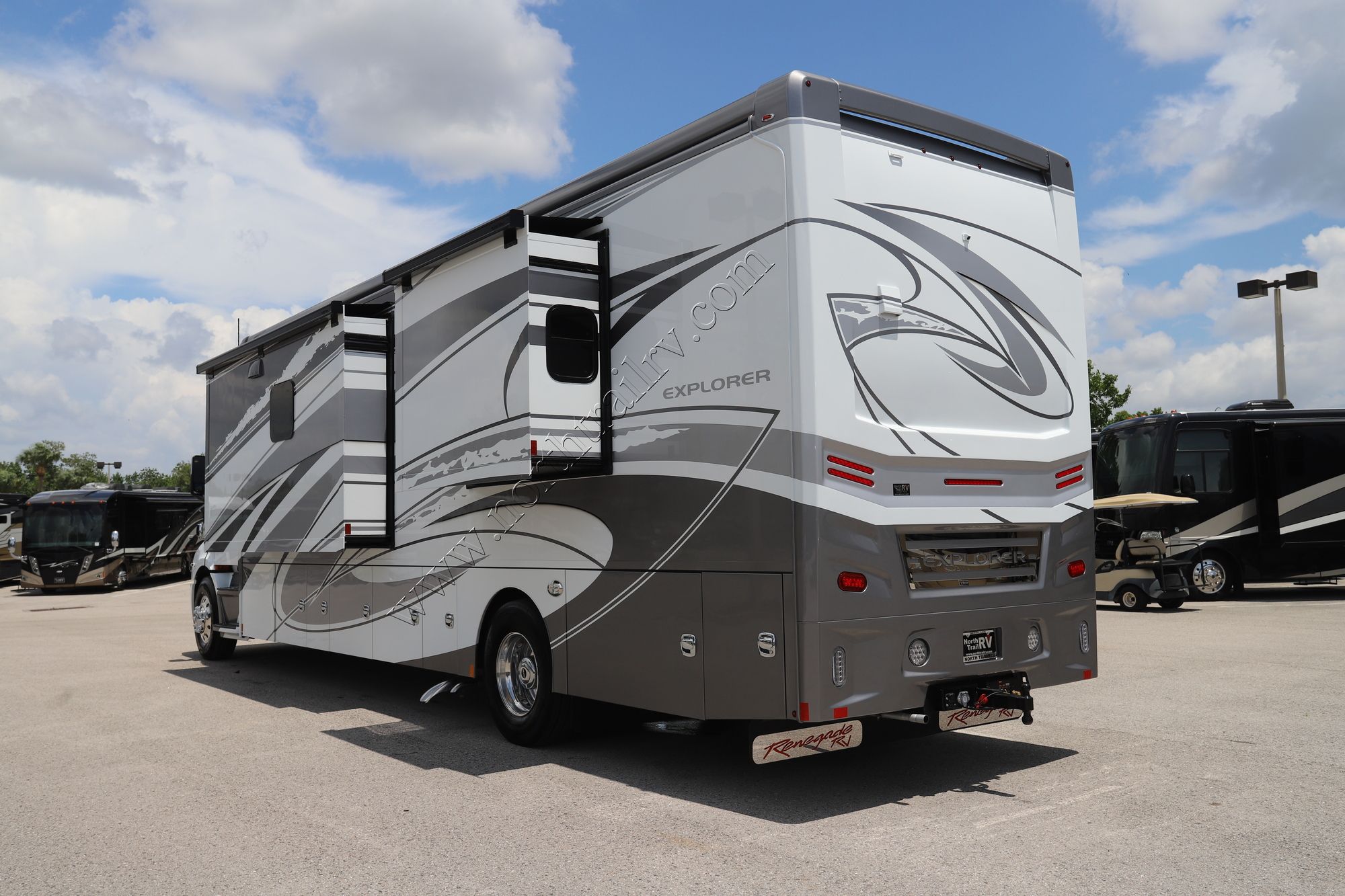 New 2024 Renegade Rv Explorer 40ERB Super C  For Sale