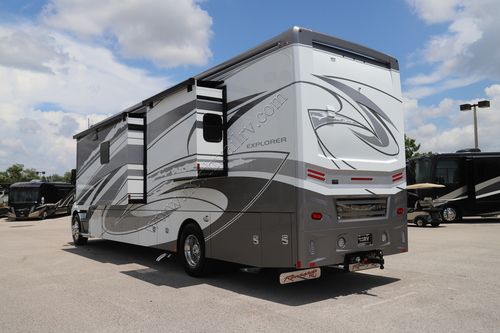 2024 Renegade Rv Explorer 40ERB Super C