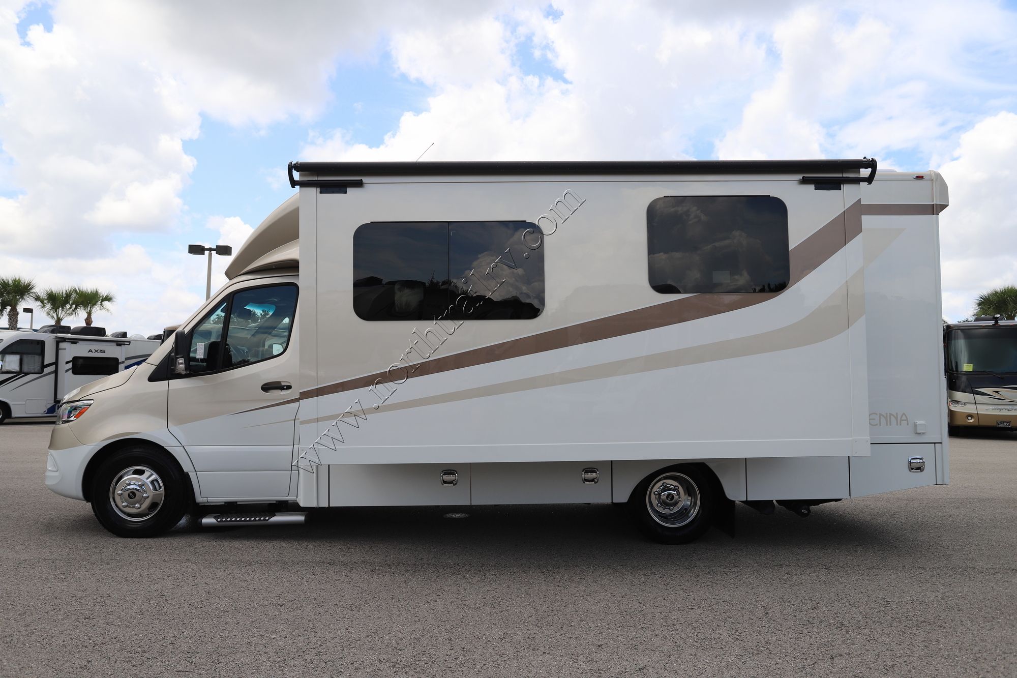 New 2024 Renegade Rv Vienna 25-VRML Class C  For Sale