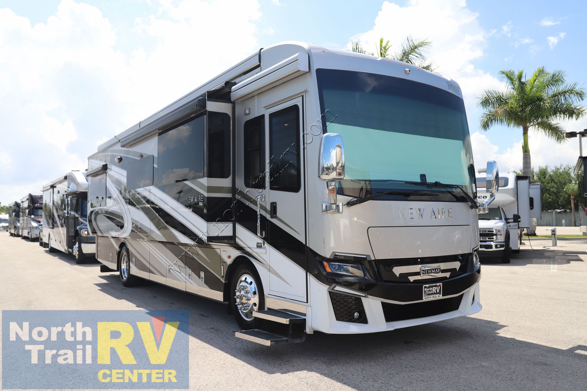 Used 2022 Newmar New Aire 3543 Class A  For Sale