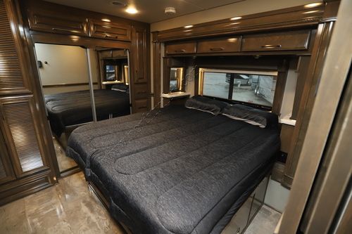 2022 Renegade Rv Xl 45QS