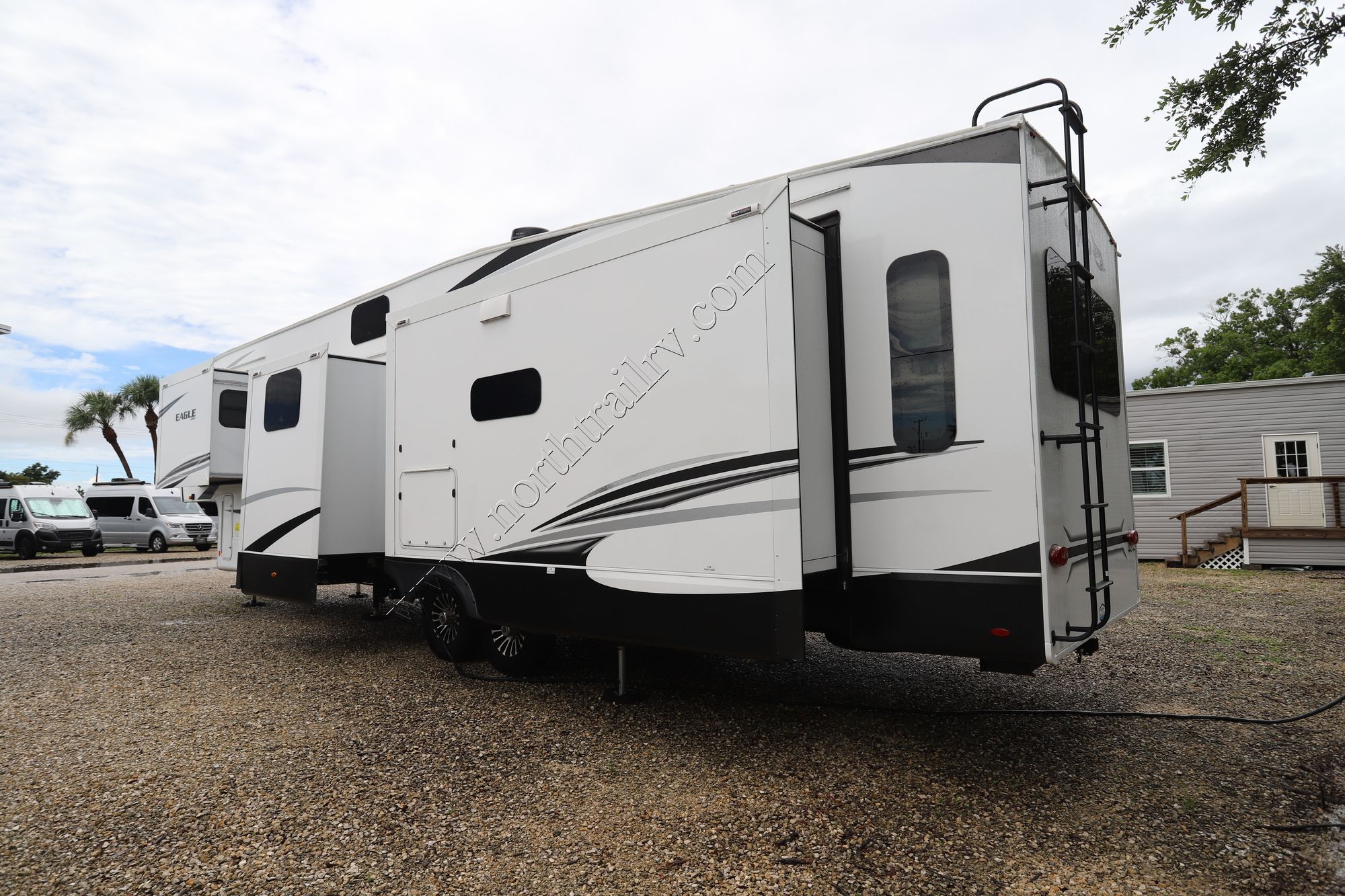 Used 2023 Jayco Eagle 355MBQS Fifth Wheel  For Sale