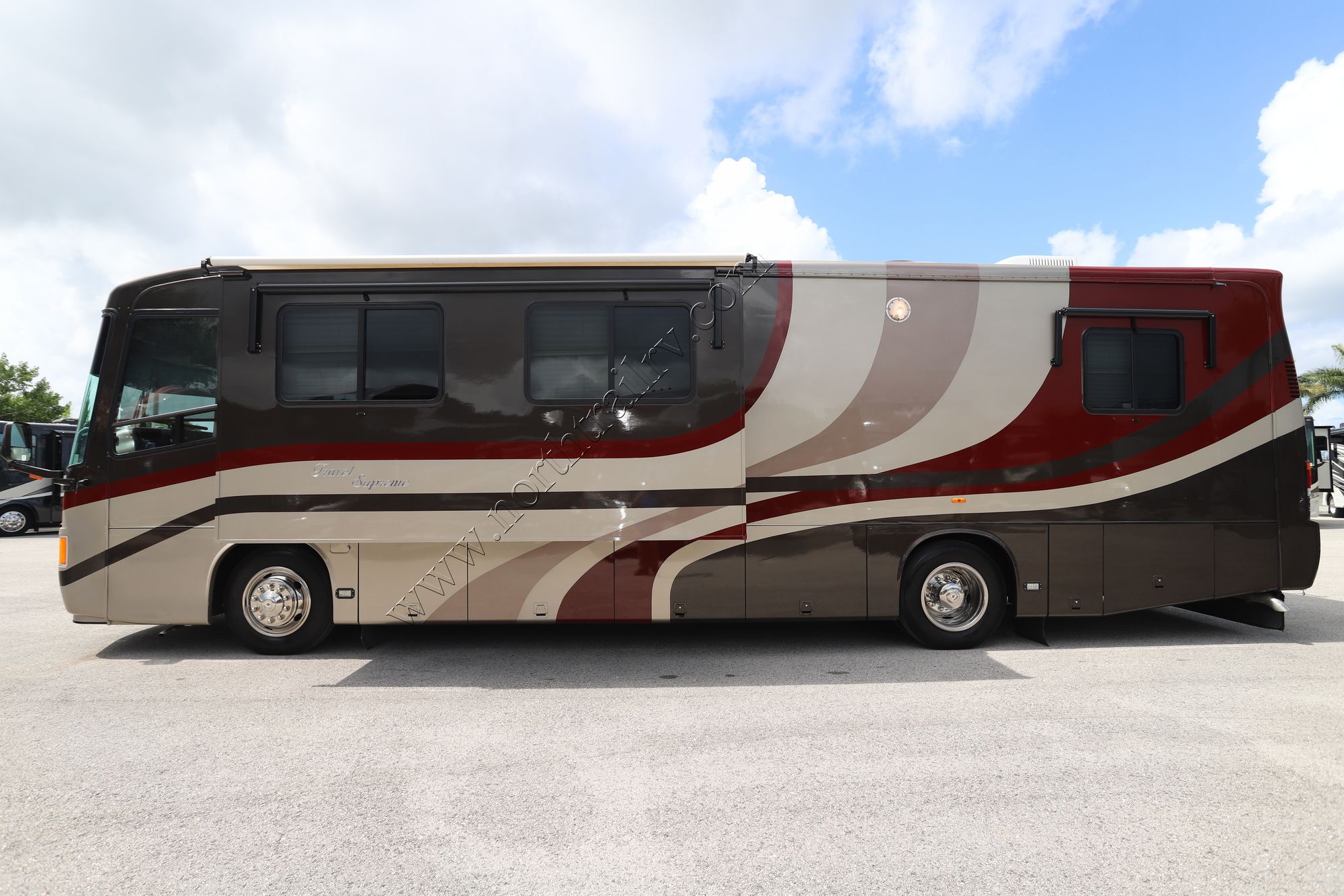 Used 2002 Travel Supreme Travel Supreme 36DS01 Class A  For Sale