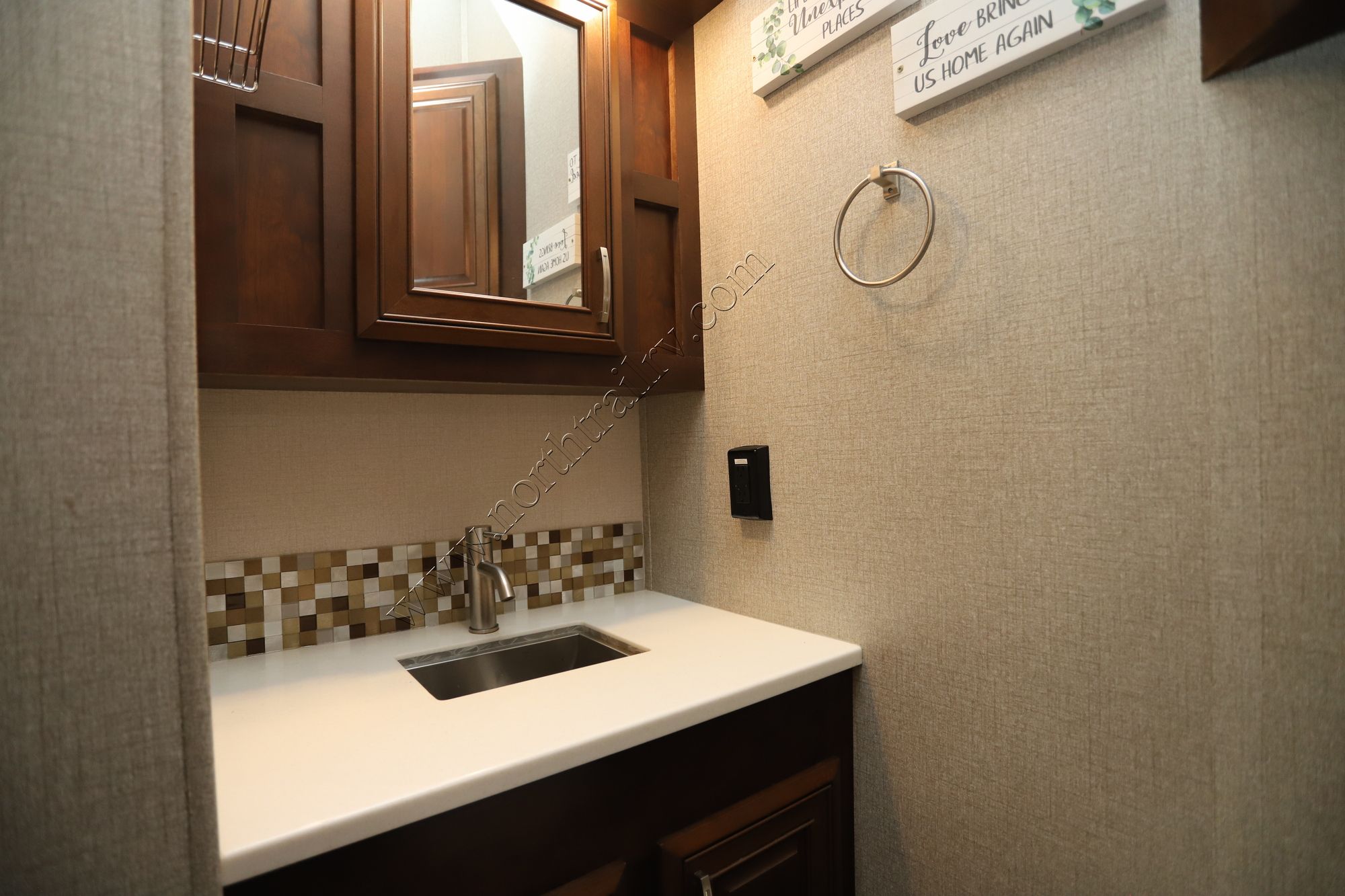 Used 2019 Jayco Pinnacle 36FBTS Fifth Wheel  For Sale