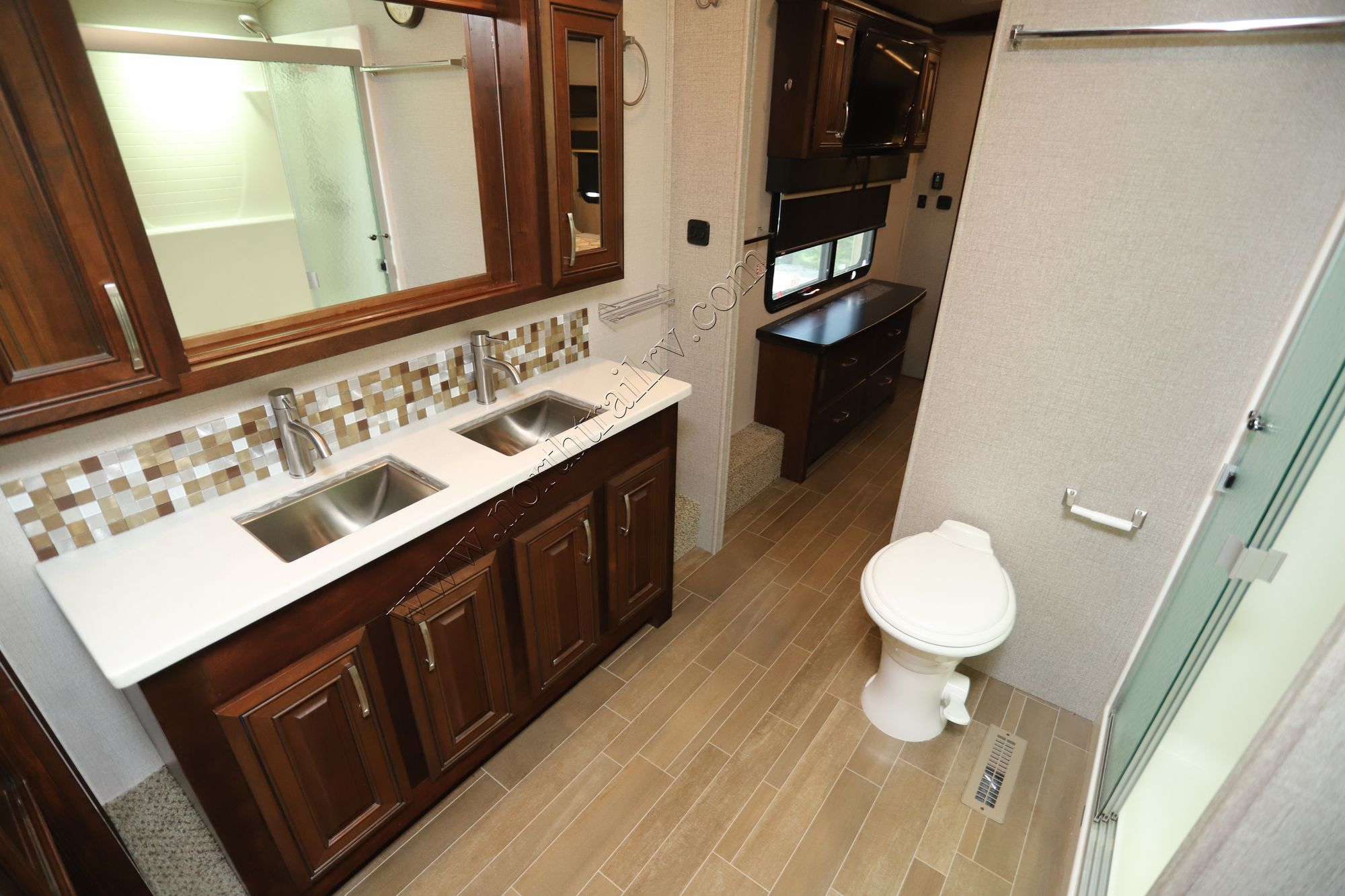 Used 2019 Jayco Pinnacle 36FBTS Fifth Wheel  For Sale