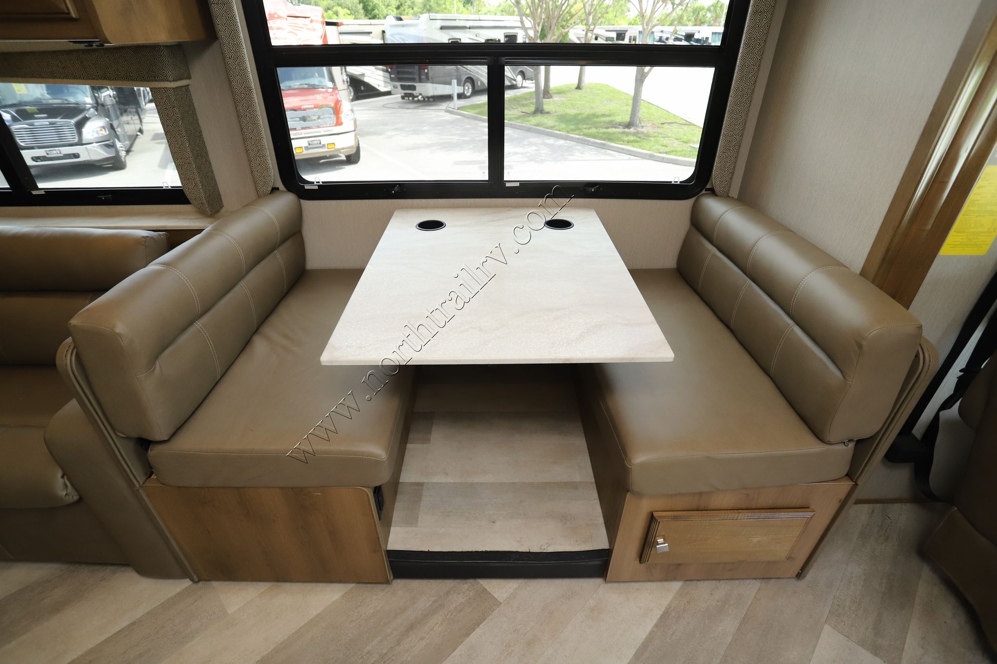 Used 2021 Holiday Rambler Invicta 34MB Class A  For Sale
