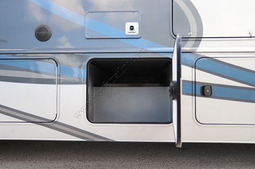 2021 Holiday Rambler Invicta 34MB