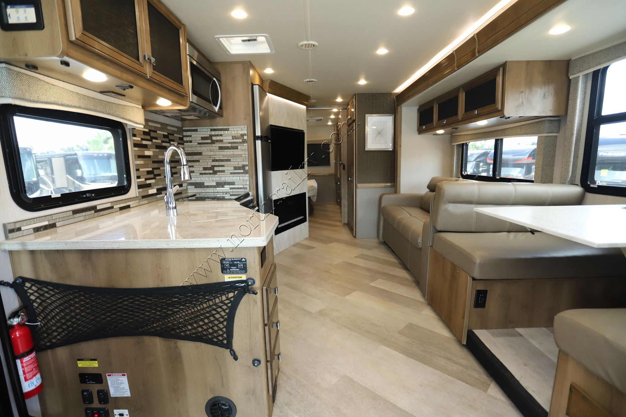 Used 2021 Holiday Rambler Invicta 34MB Class A  For Sale