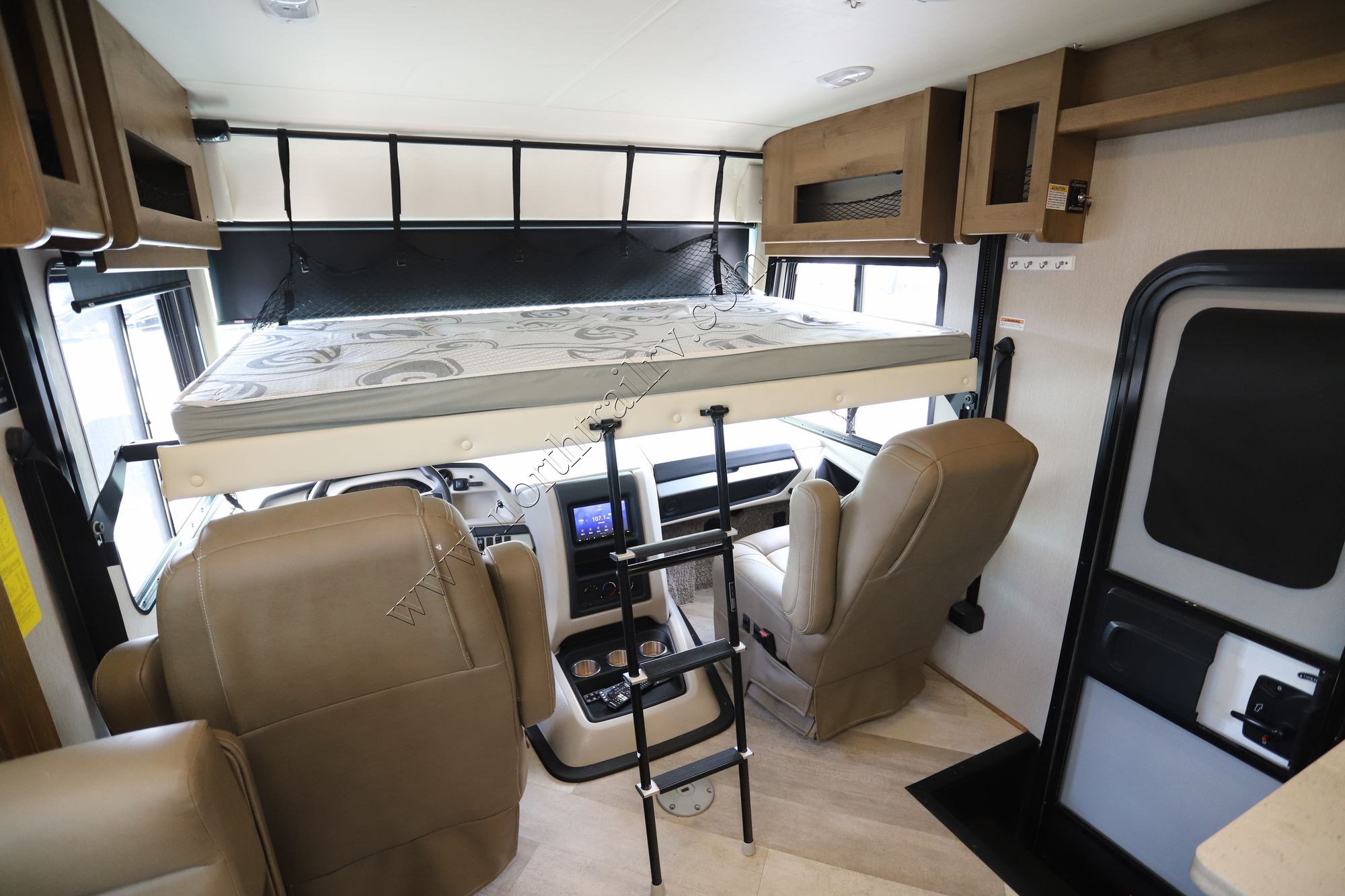 Used 2021 Holiday Rambler Invicta 34MB Class A  For Sale