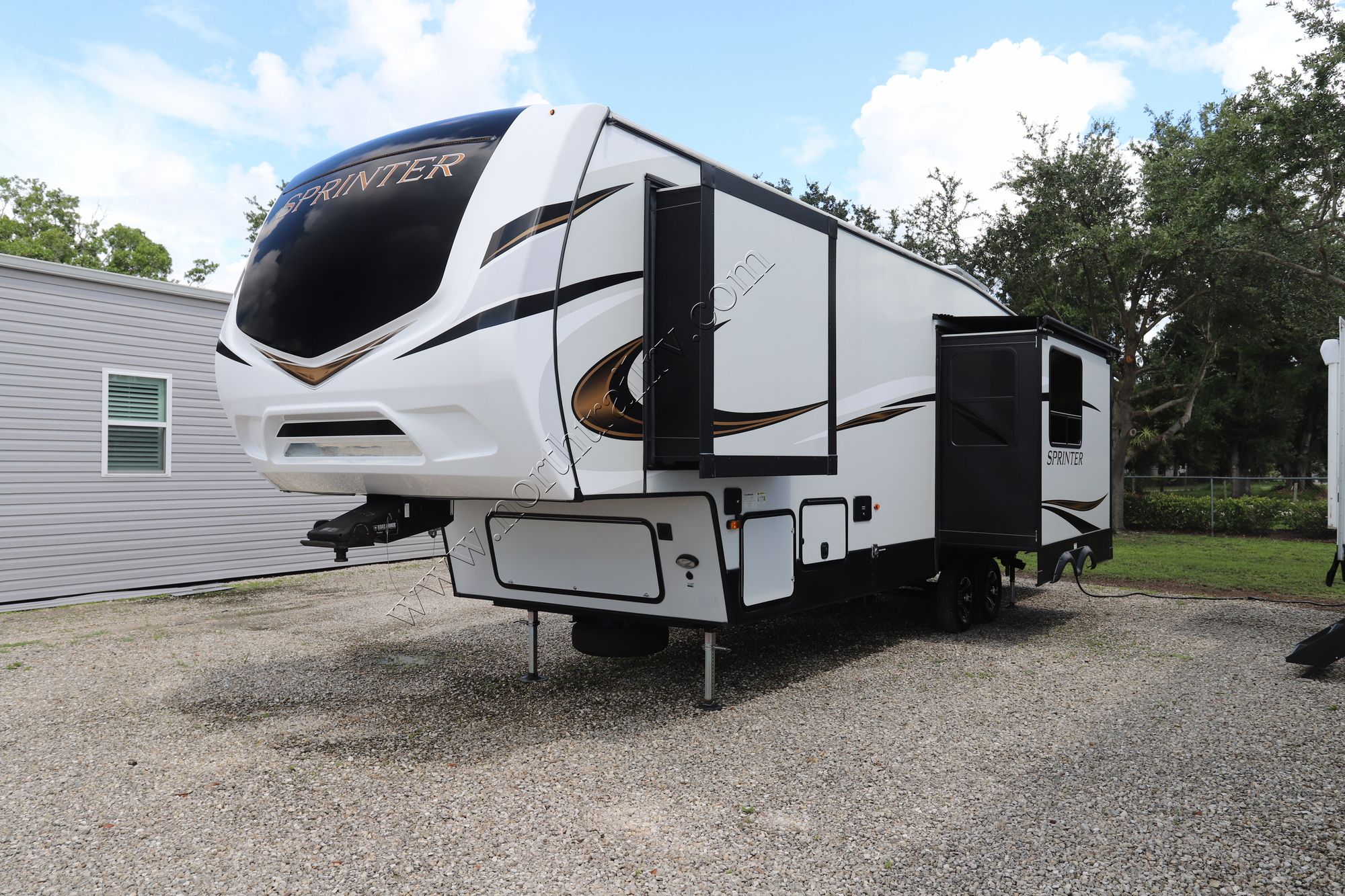 Used 2023 Keystone Sprinter 31TB Fifth Wheel  For Sale