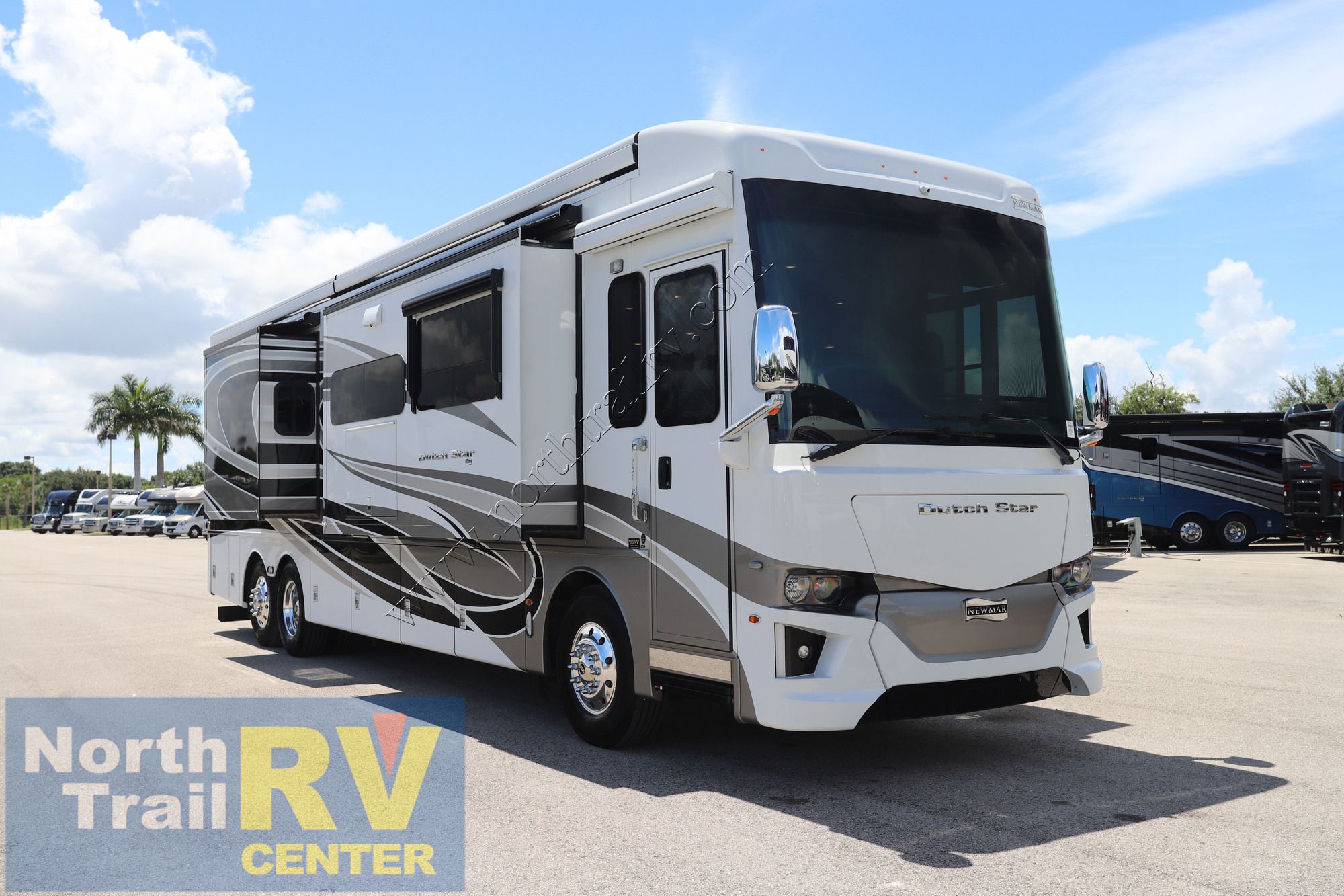 Used 2022 Newmar Dutch Star 4081 Class A  For Sale