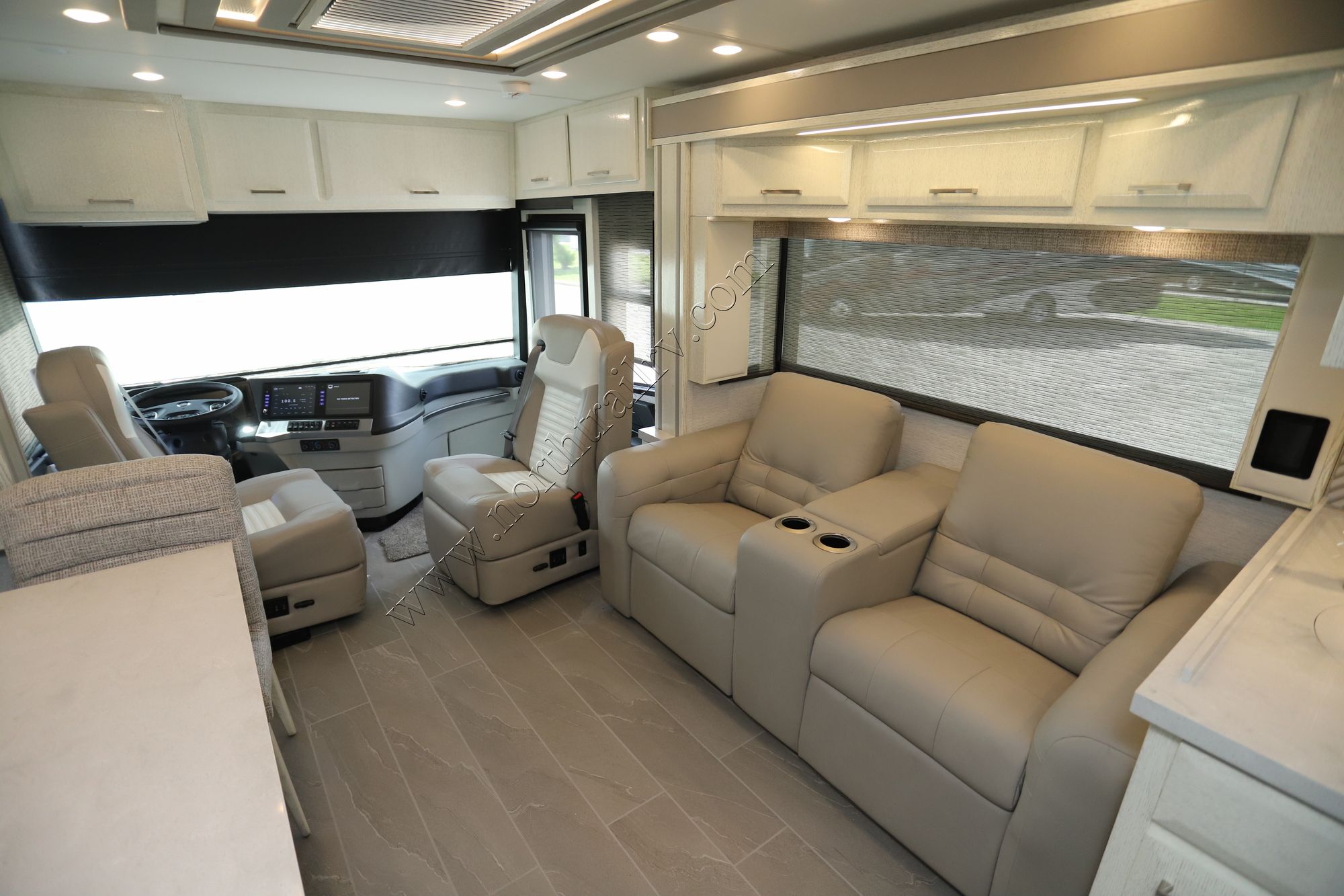 New 2024 Newmar New Aire 3539 Class A  For Sale