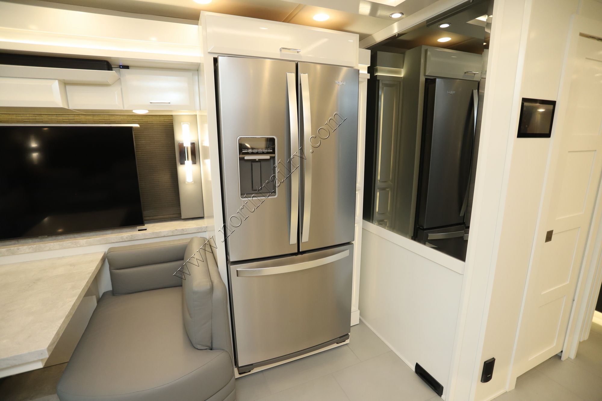 New 2025 Newmar Mountain Aire 3825 Class A  For Sale