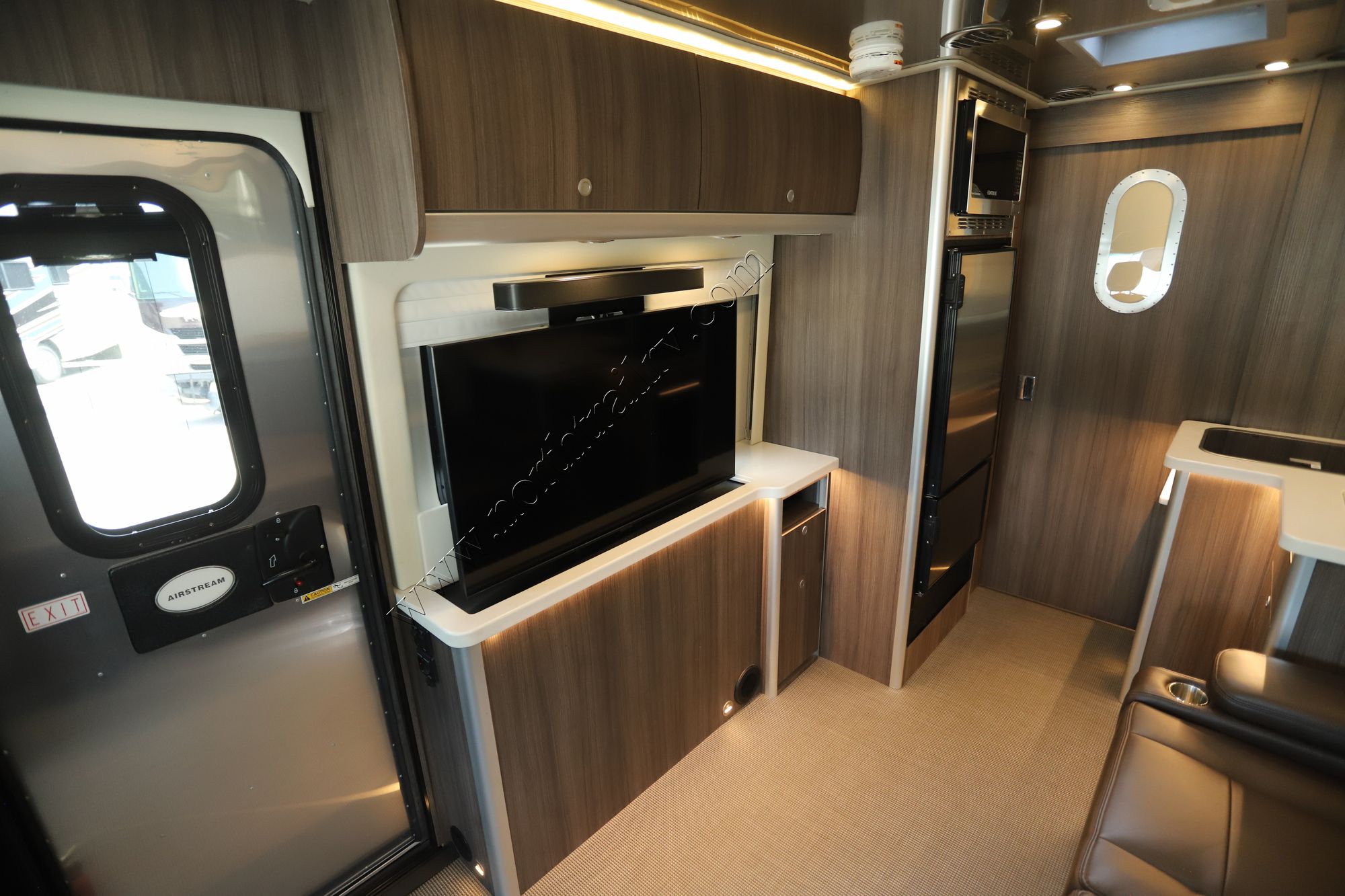 2021 Airstream Atlas MURPHY Class C Used  For Sale