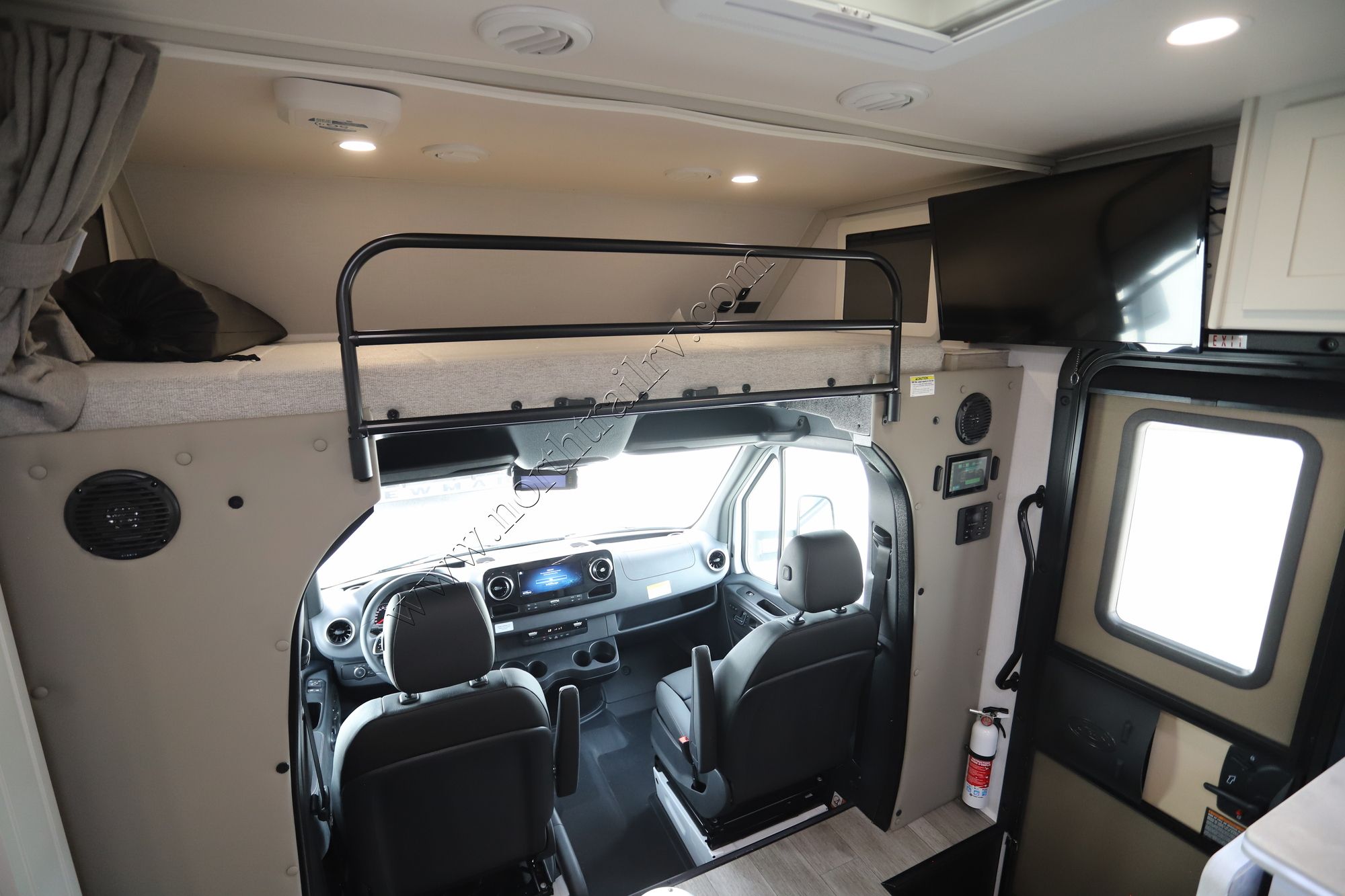 New 2025 Dynamax Isata 3 24FWSF Class C  For Sale