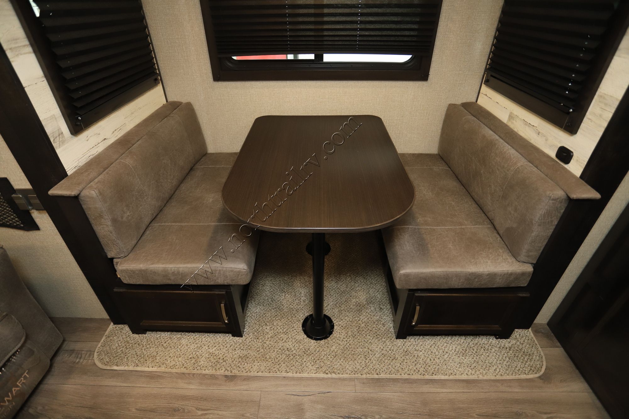 Used 2020 Jayco Jay Feather 24RL Travel Trailer  For Sale