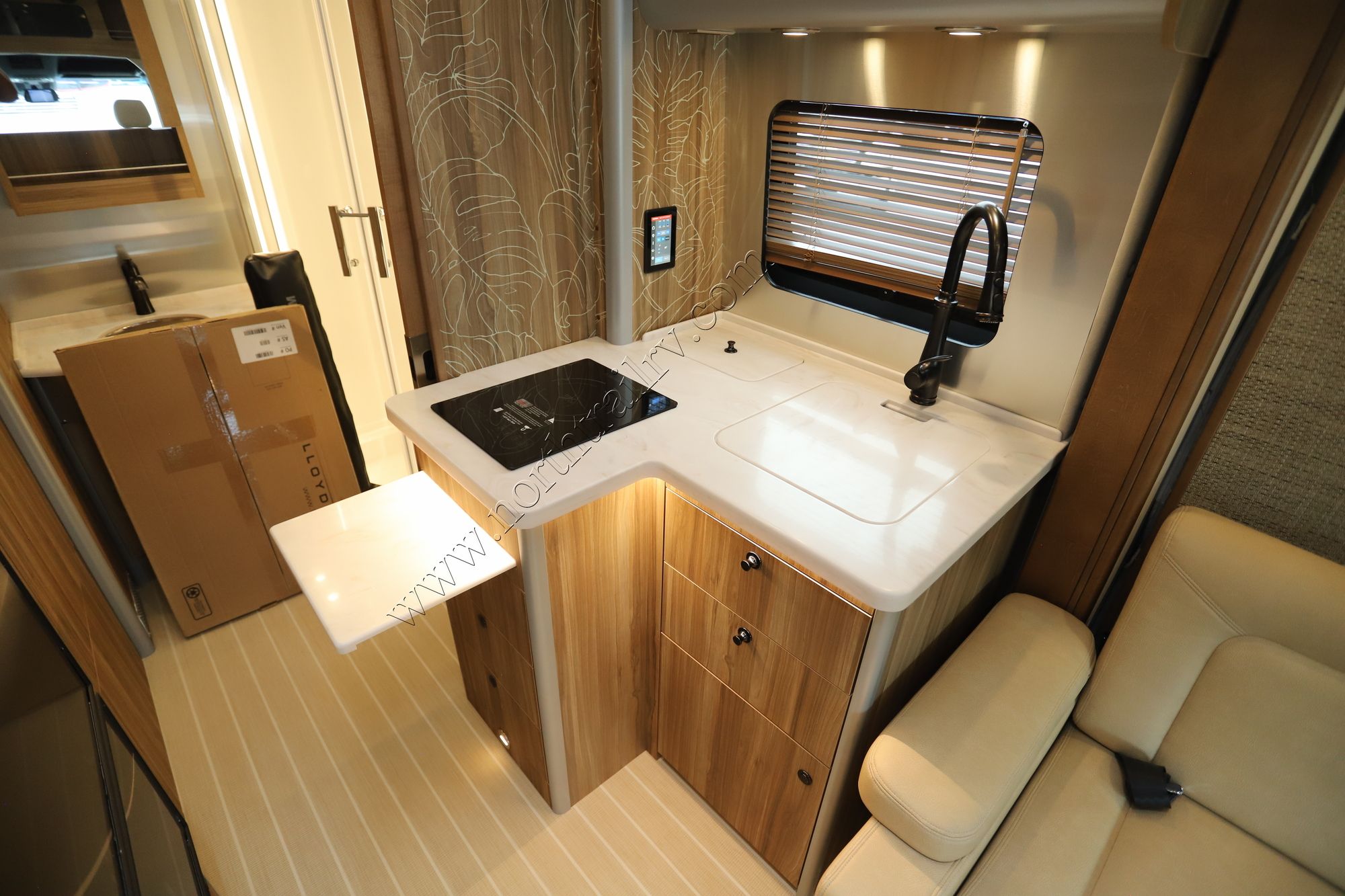 New 2025 Airstream Atlas Tommy Bahama Class C  For Sale