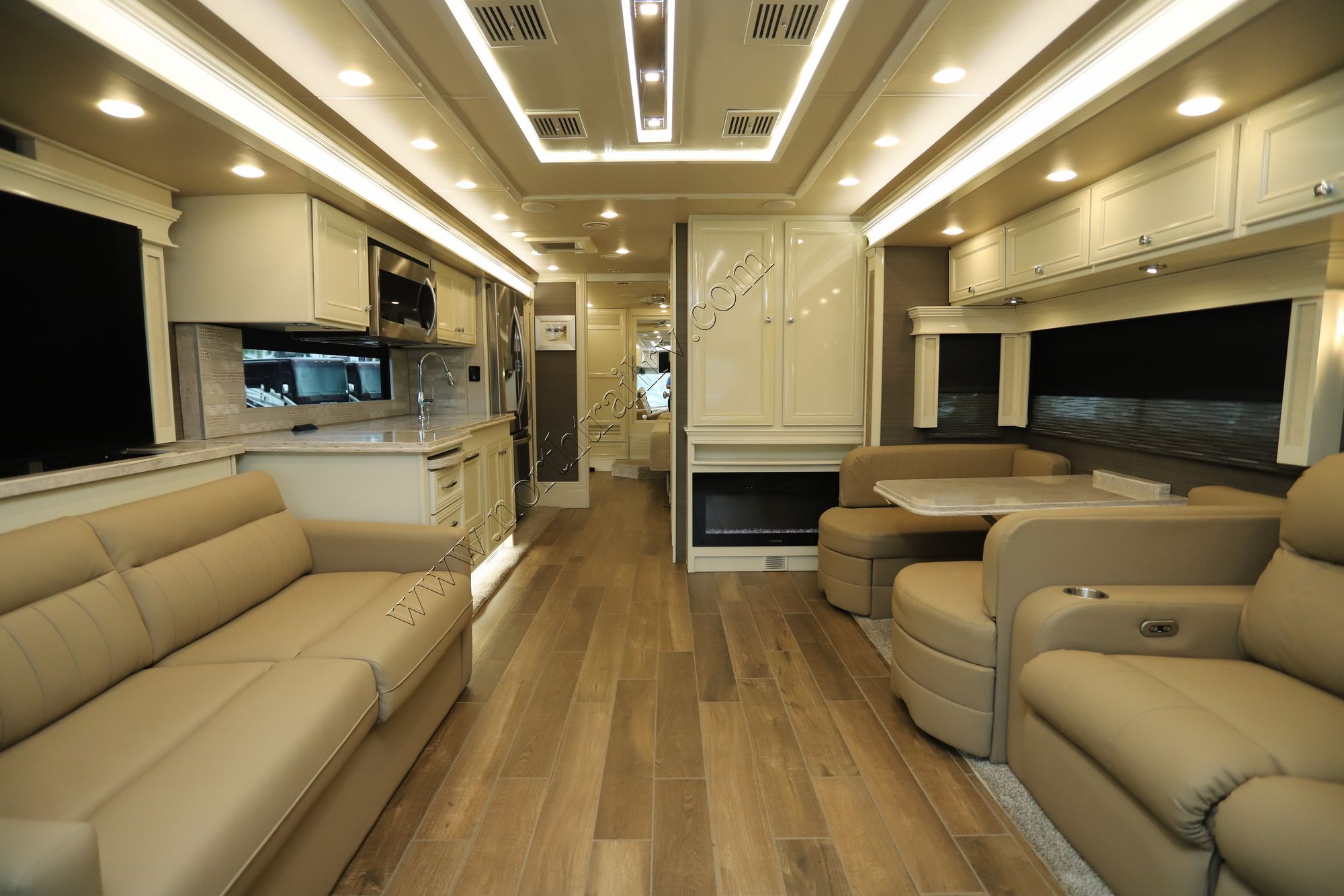 Used 2022 Tiffin Motor Homes Phaeton 36SH Class A  For Sale