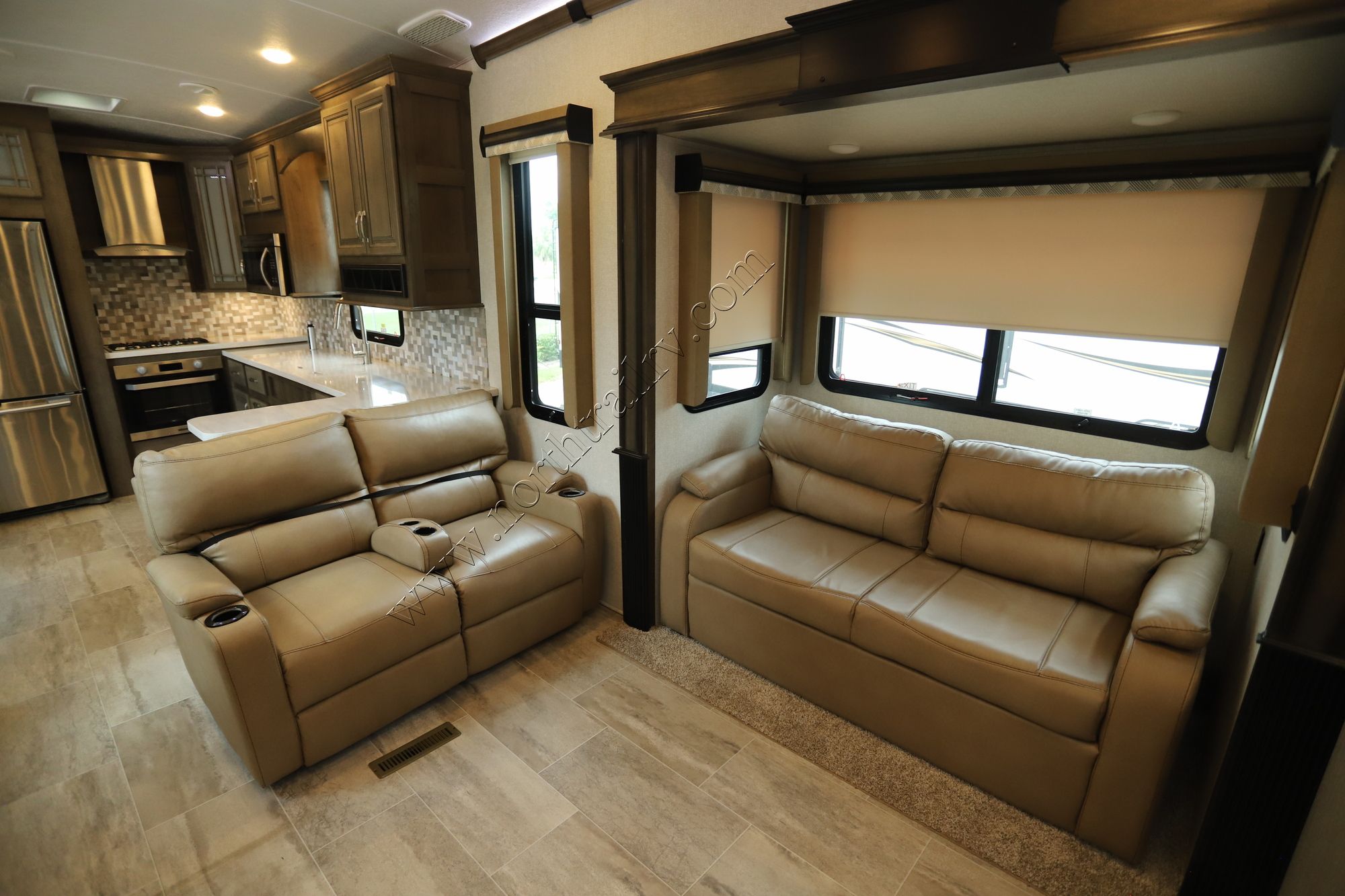 Used 2019 Keystone Montana 3701LK Fifth Wheel  For Sale