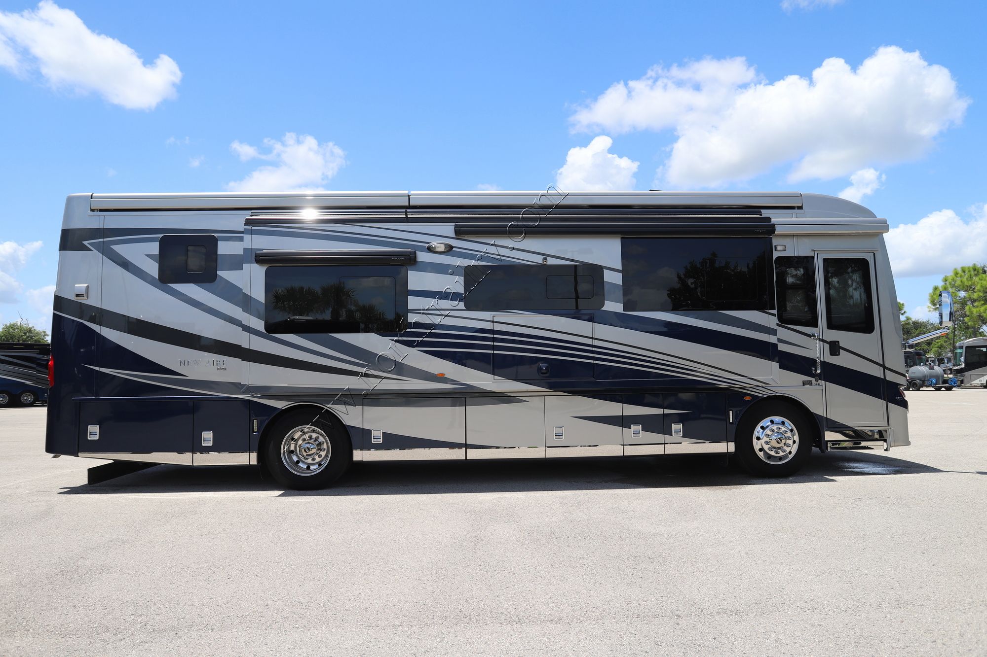 Used 2023 Newmar New Aire 3547 Class A  For Sale