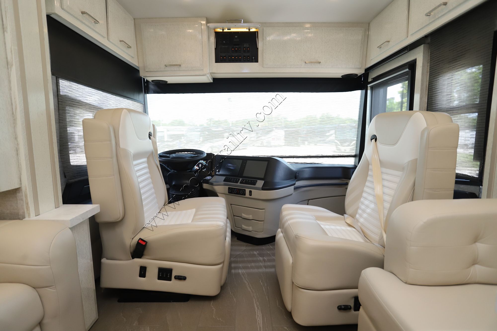 Used 2023 Newmar New Aire 3547 Class A  For Sale