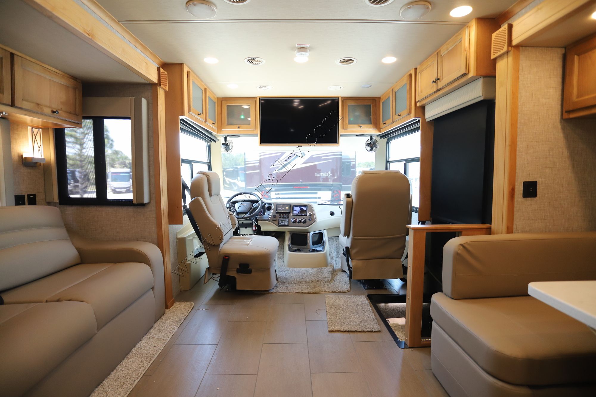 New 2023 Tiffin Motor Homes Allegro 34PA Class A  For Sale