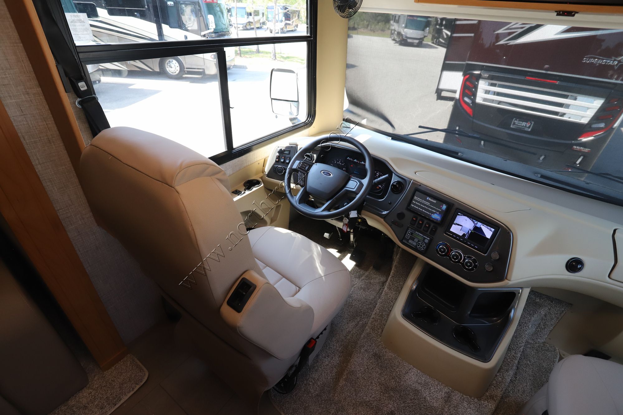 New 2023 Tiffin Motor Homes Allegro 34PA Class A  For Sale