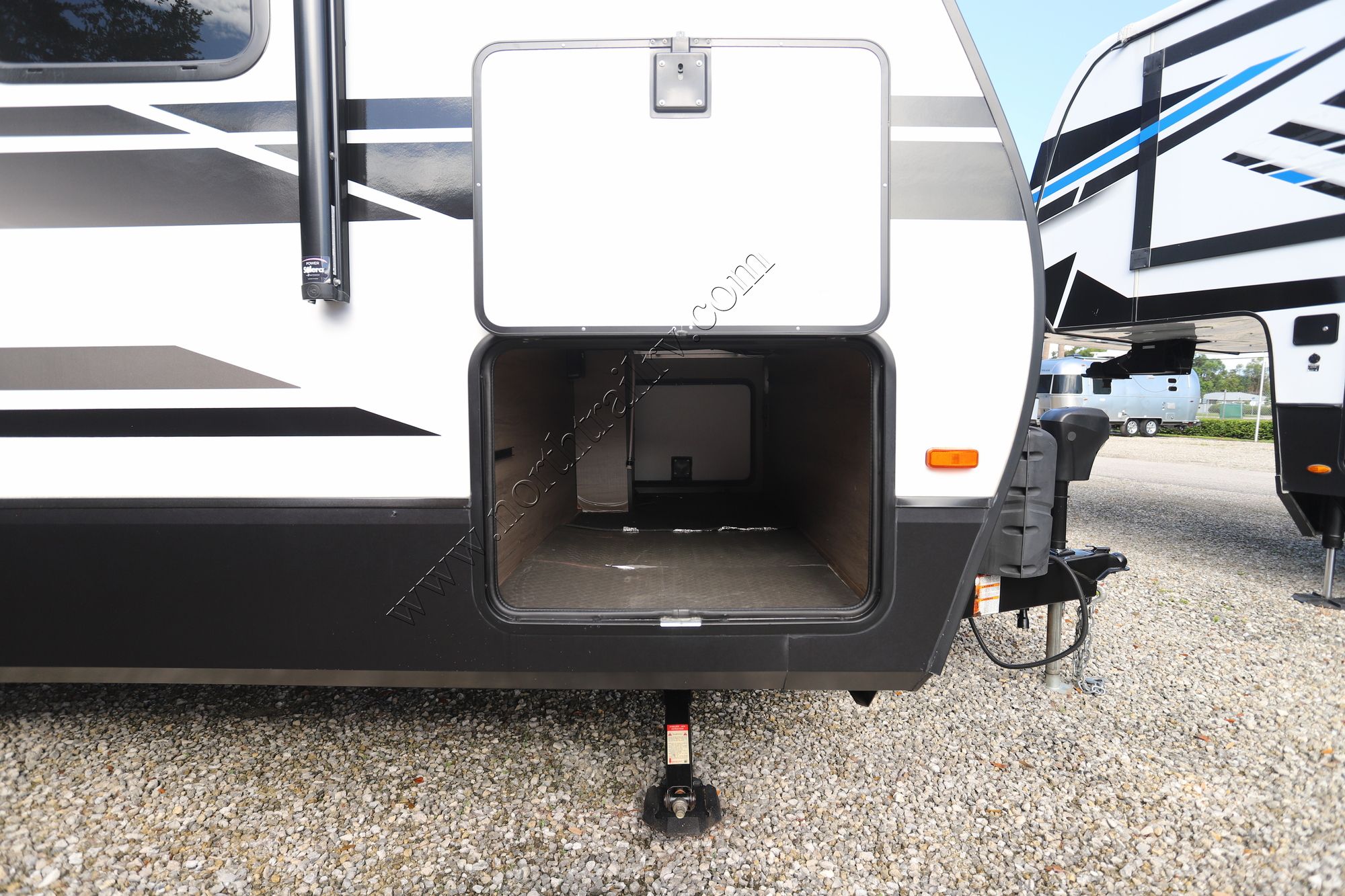 Used 2021 Grand Design Imagine 2970RL Travel Trailer  For Sale
