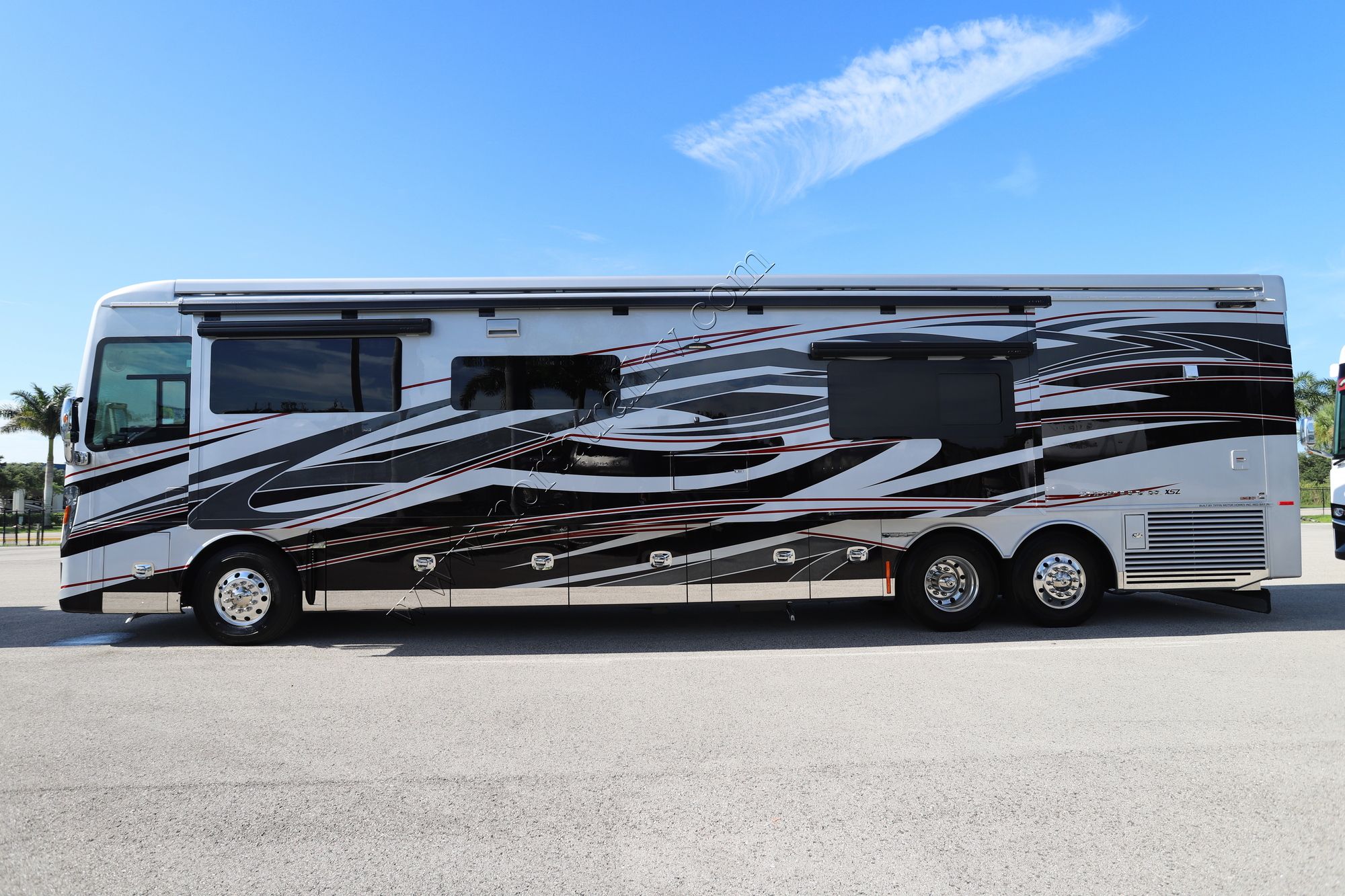 New 2025 Tiffin Motor Homes Zephyr 45 FZ Class A  For Sale