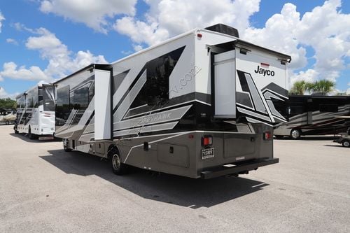 2025 Jayco Greyhawk 30Z