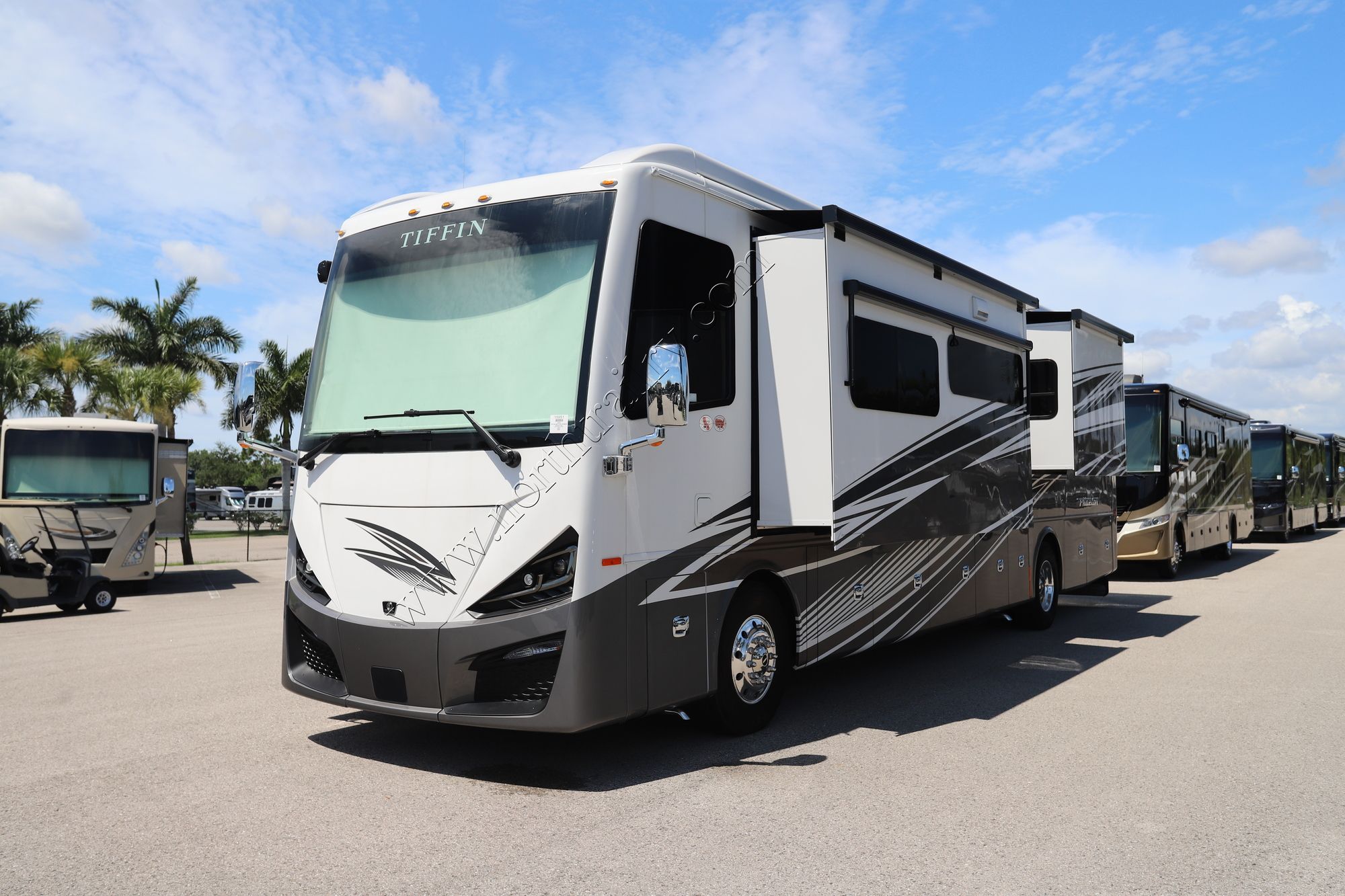 New 2025 Tiffin Motor Homes Phaeton 40IH Class A  For Sale