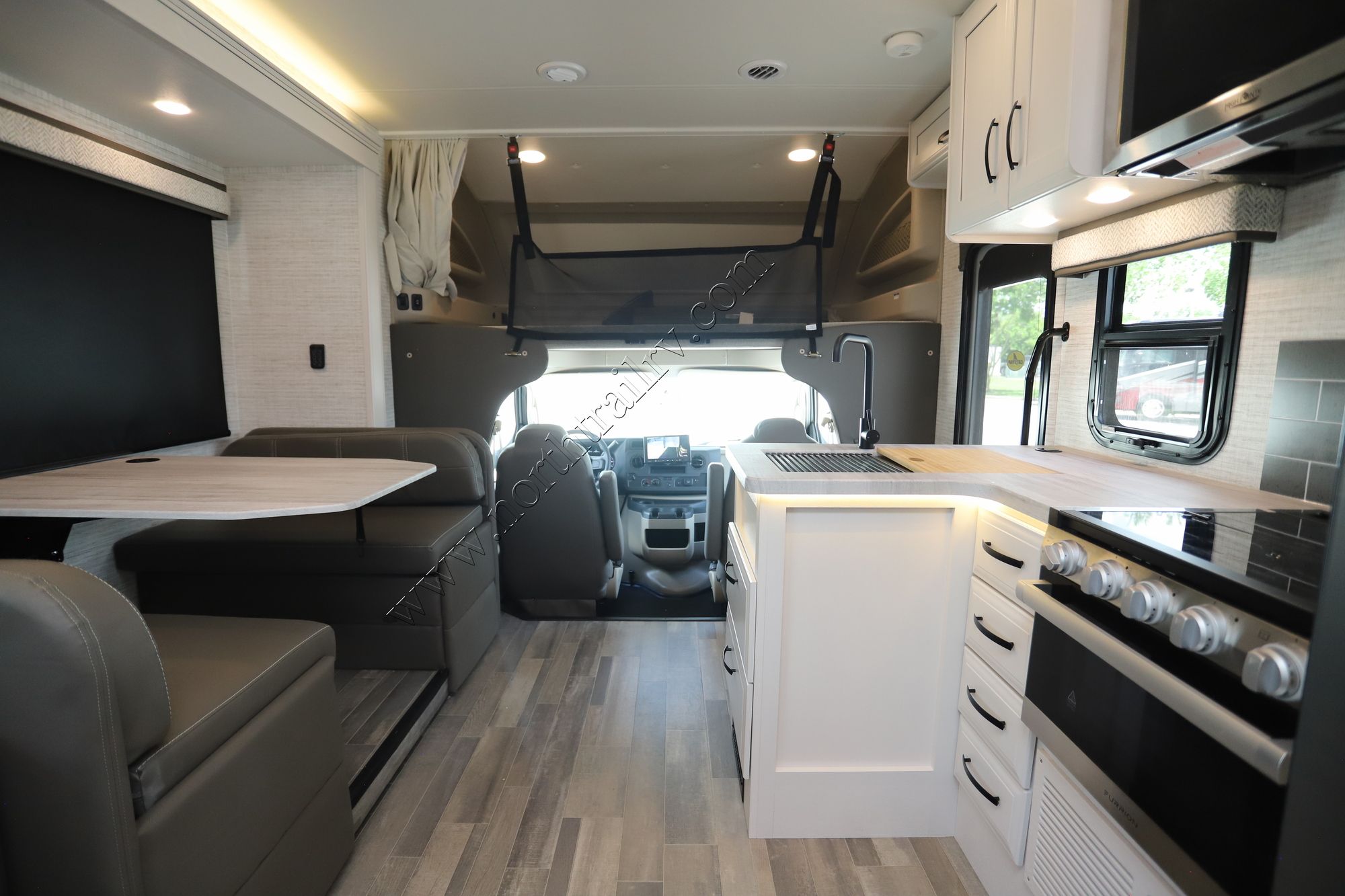 New 2025 Jayco Greyhawk 30Z Class C  For Sale