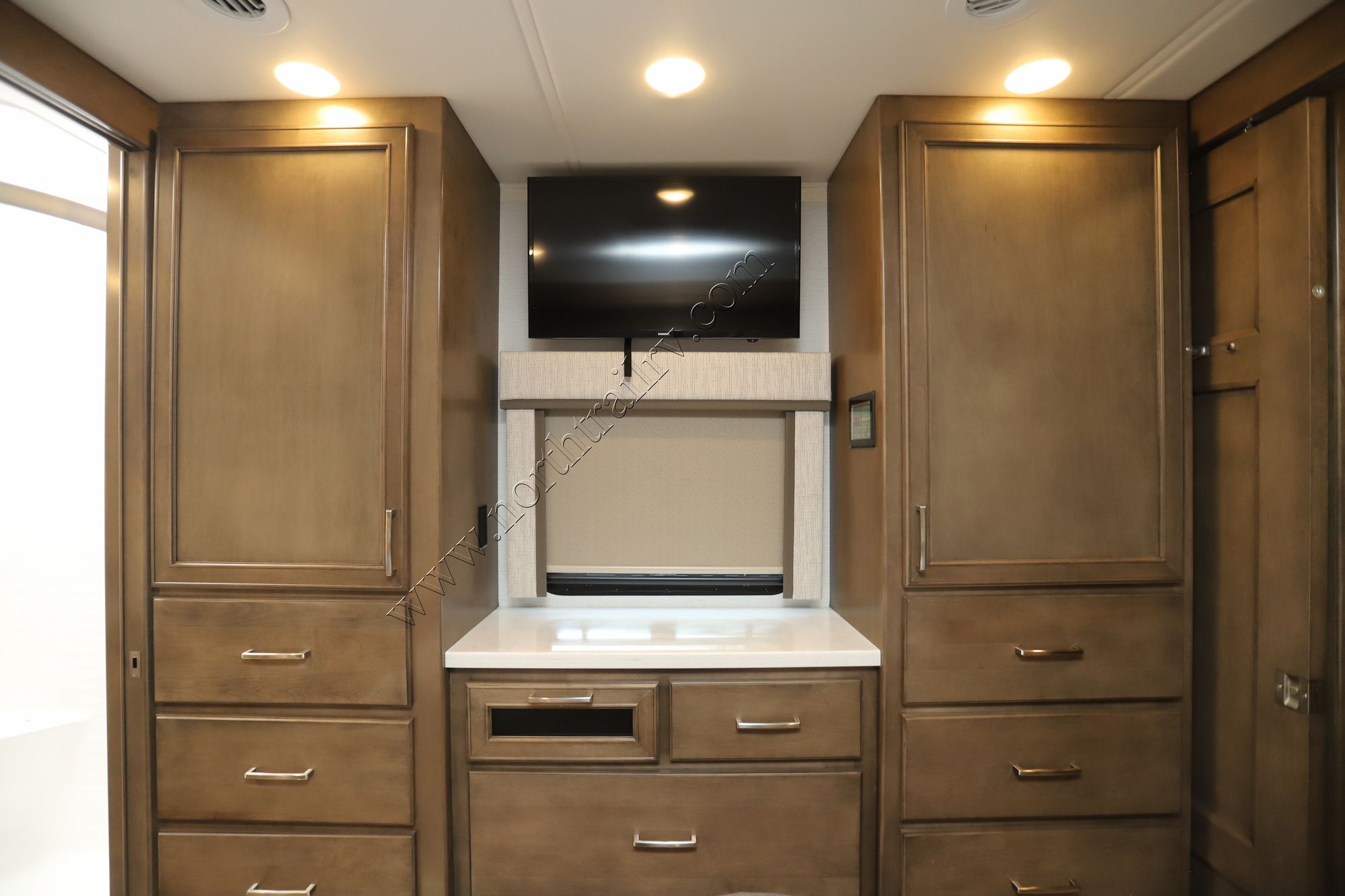 New 2025 Renegade Rv Verona 40VRB Super C  For Sale