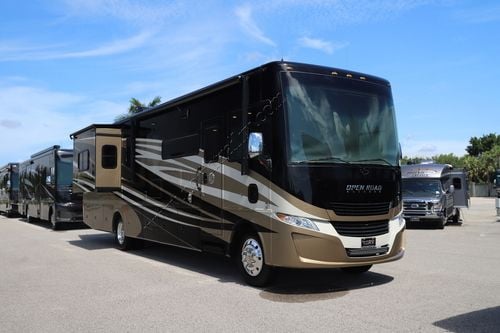 2019 Tiffin Motor Hom	Es Allegro 36 UA