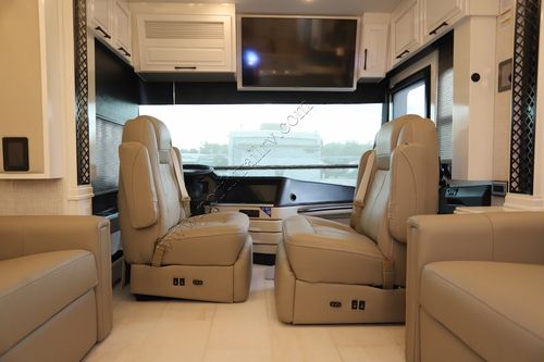 2025 Newmar London Aire 4569