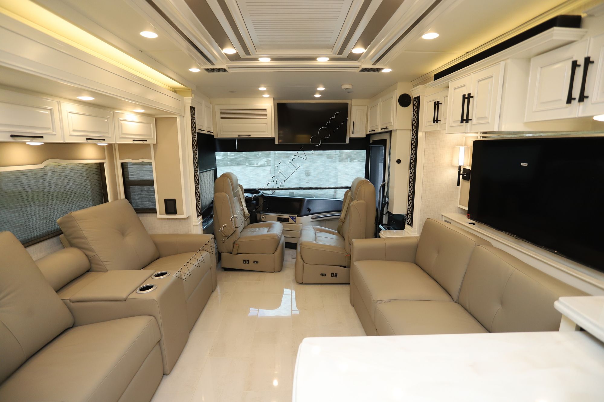 New 2025 Newmar London Aire 4569 Class A  For Sale