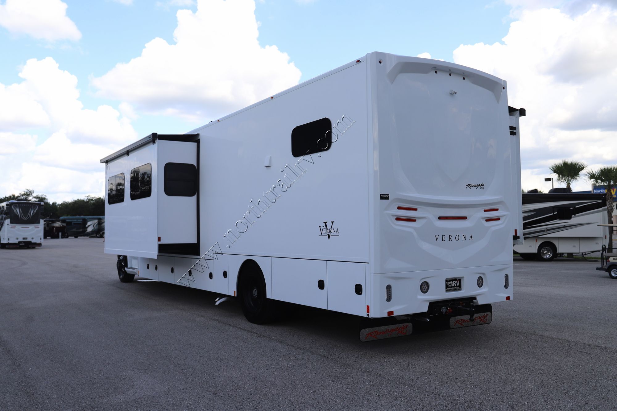 New 2025 Renegade Rv Verona 40VBH Super C  For Sale