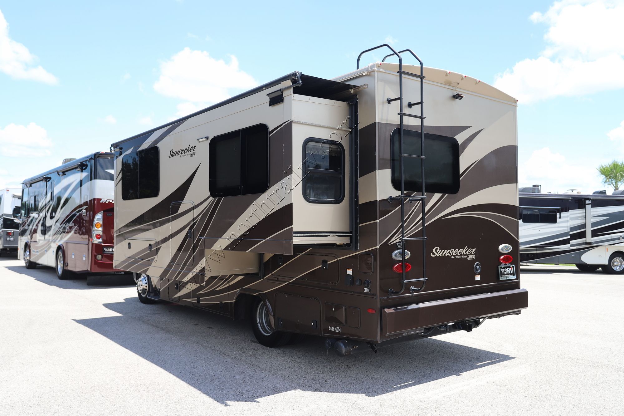 Used 2017 Forest River Sunseeker 2400W Class C  For Sale