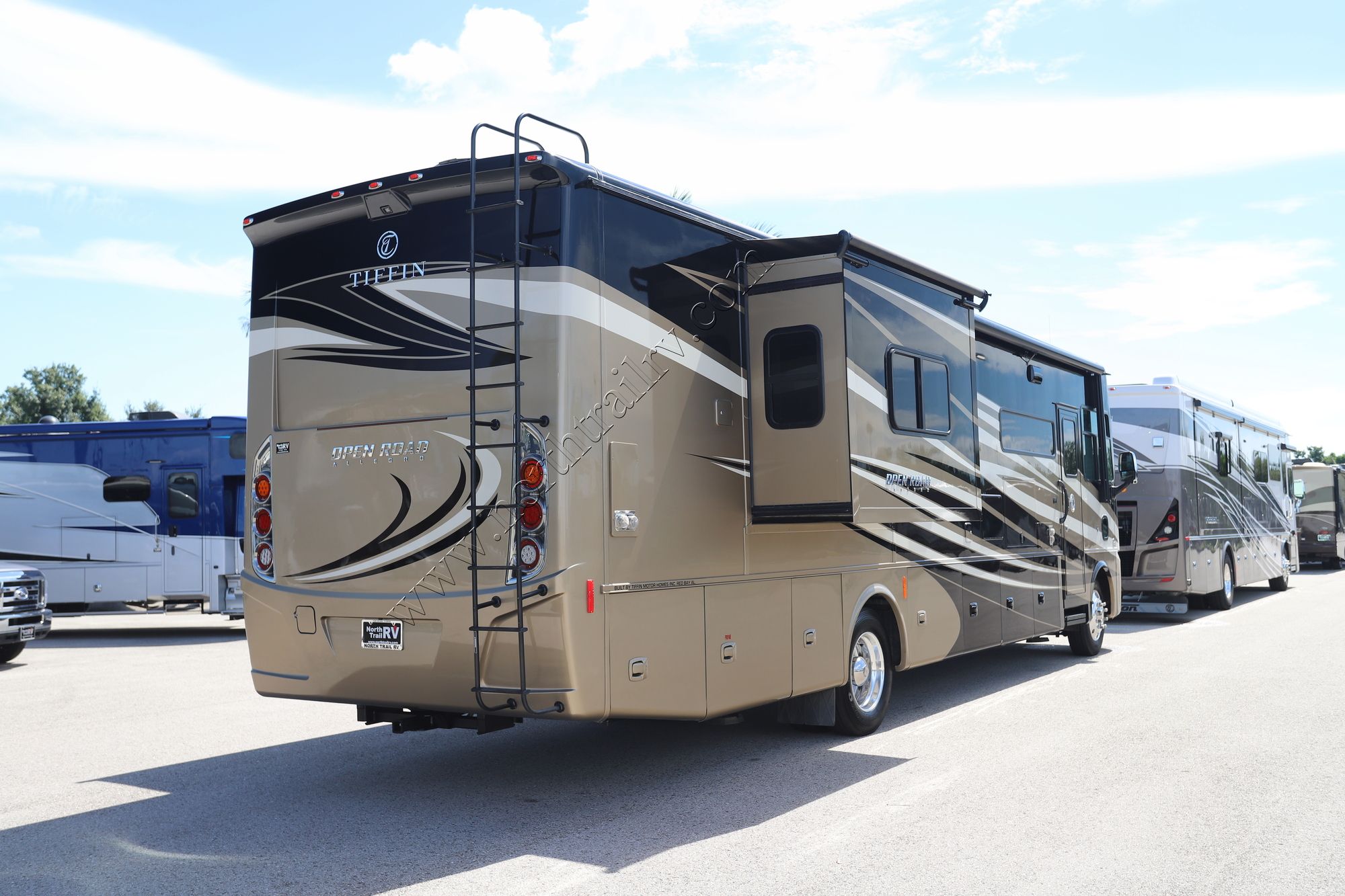 Used 2019 Tiffin Motor Homes Allegro 36 UA Class A  For Sale