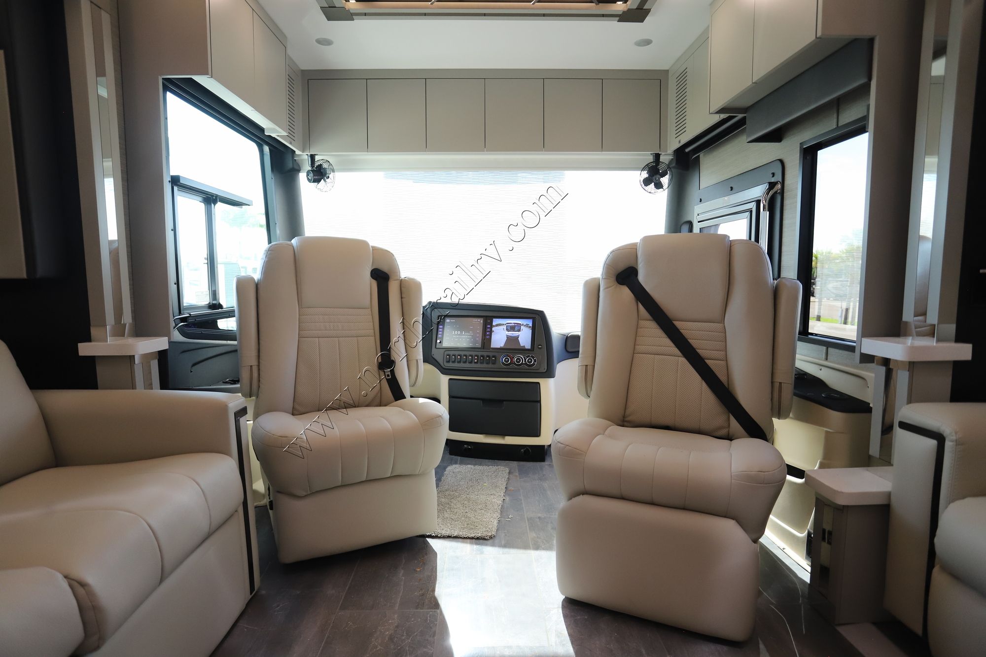 New 2025 Tiffin Motor Homes Zephyr 45 FZ Class A  For Sale