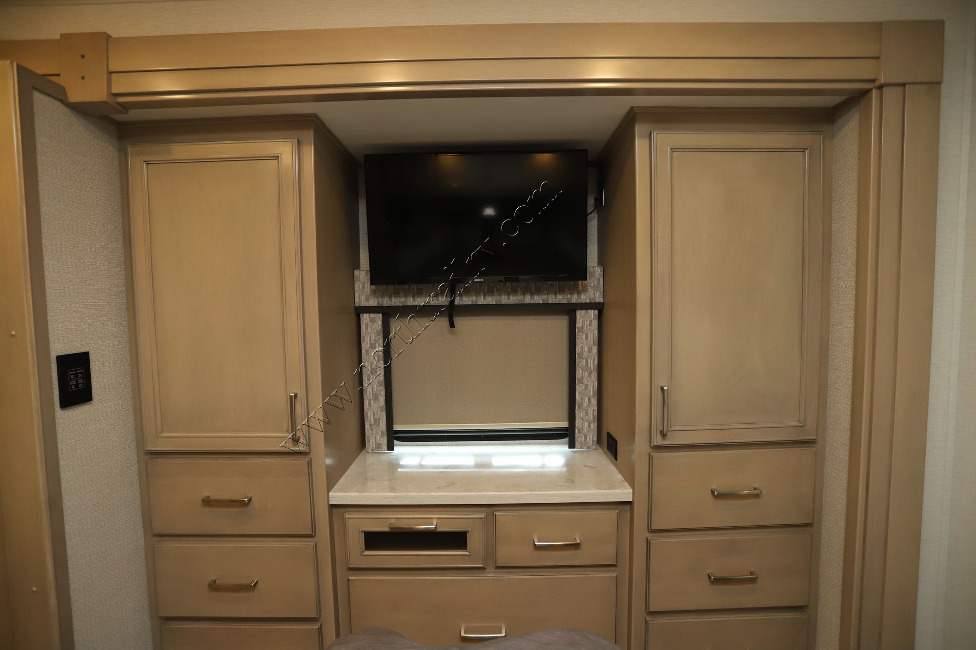 New 2025 Renegade Rv Verona 40VBH Super C  For Sale